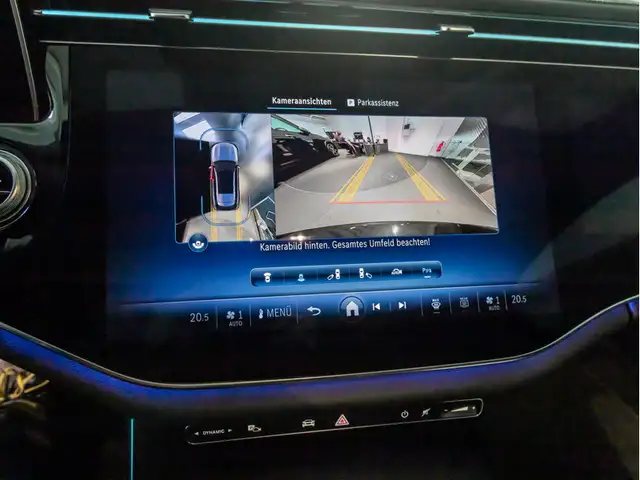 Mercedes-Benz E-Class view 15