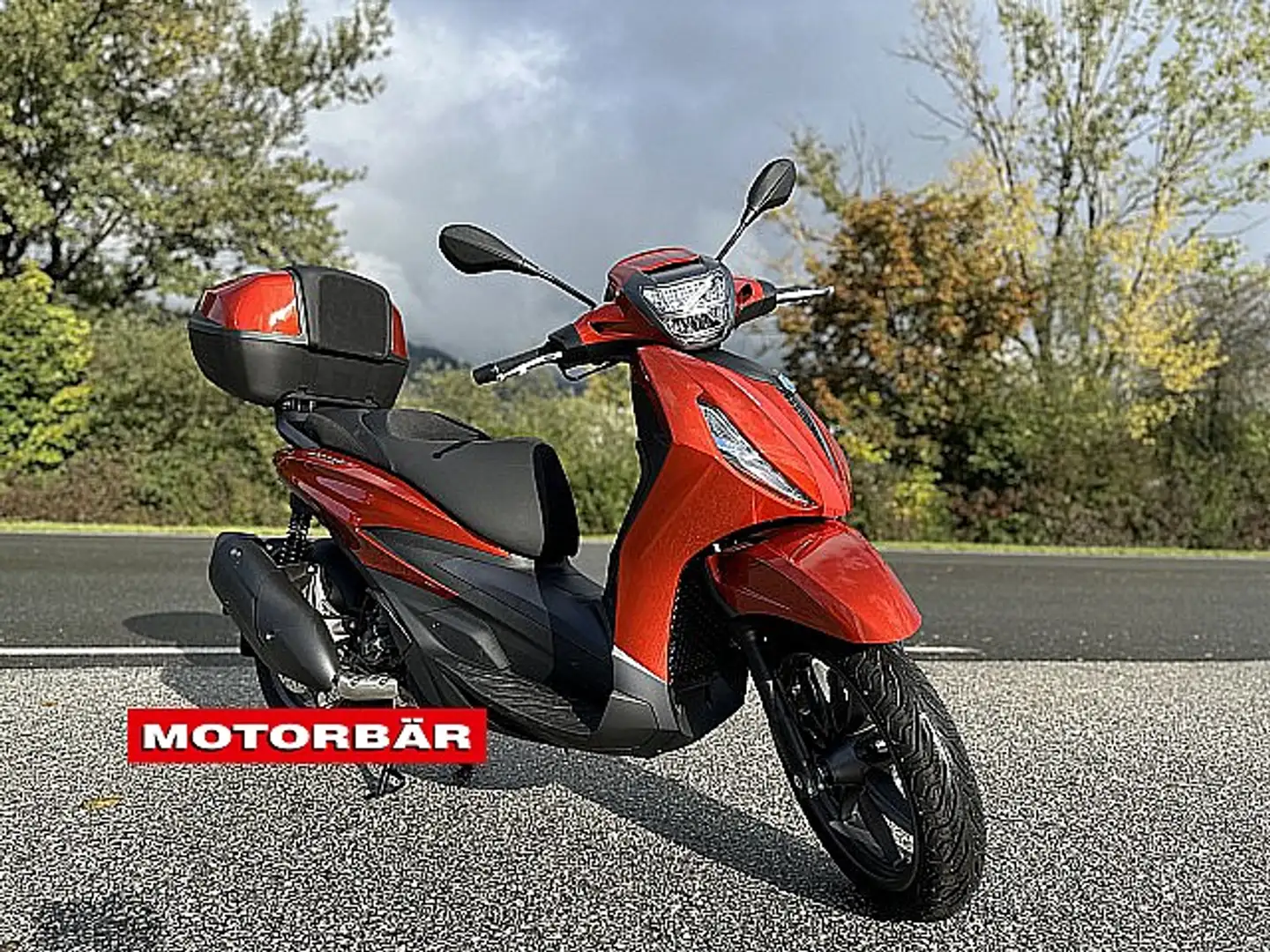 Piaggio Beverly 300 S - 1