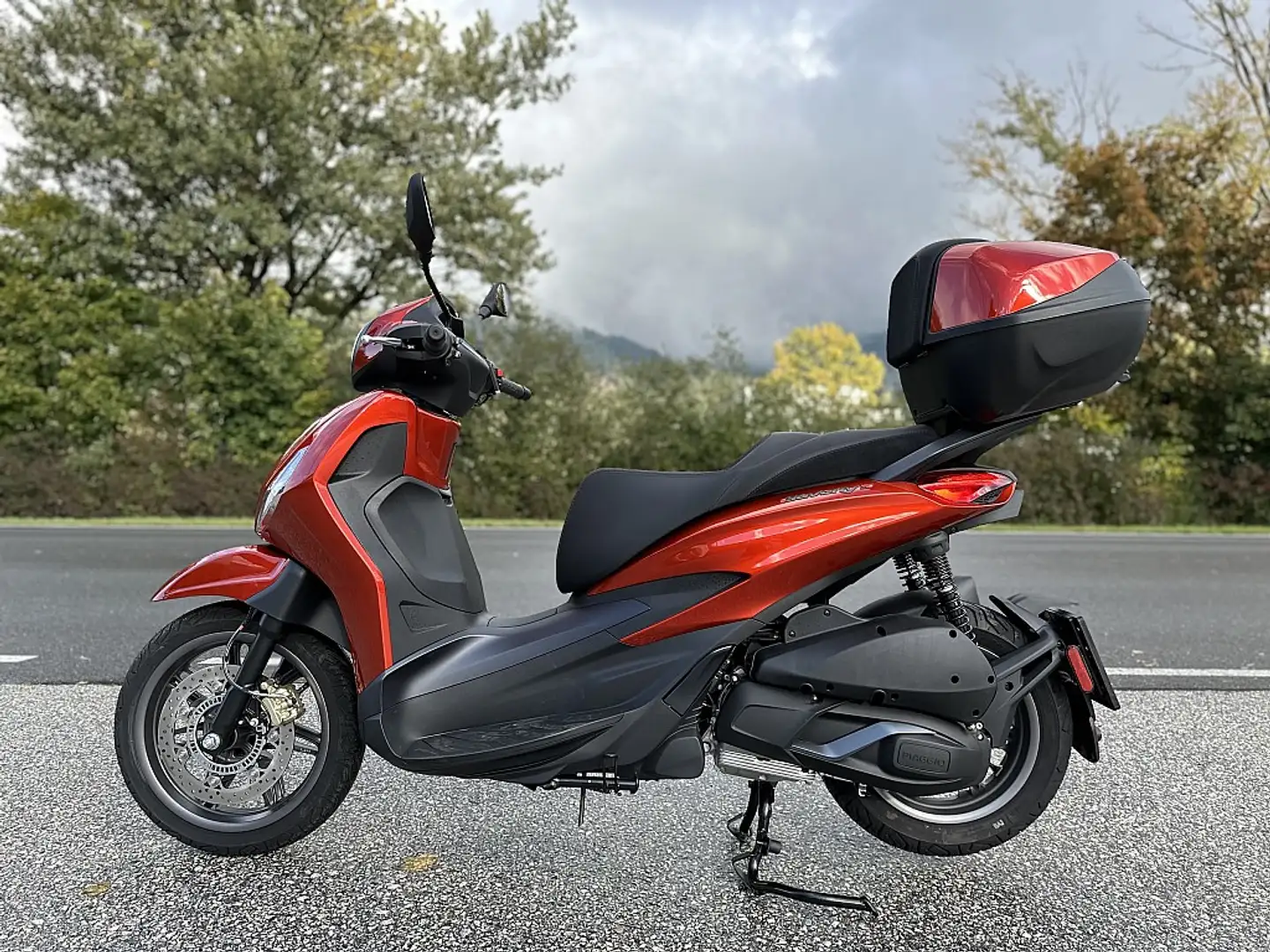 Piaggio Beverly 300 S - 2