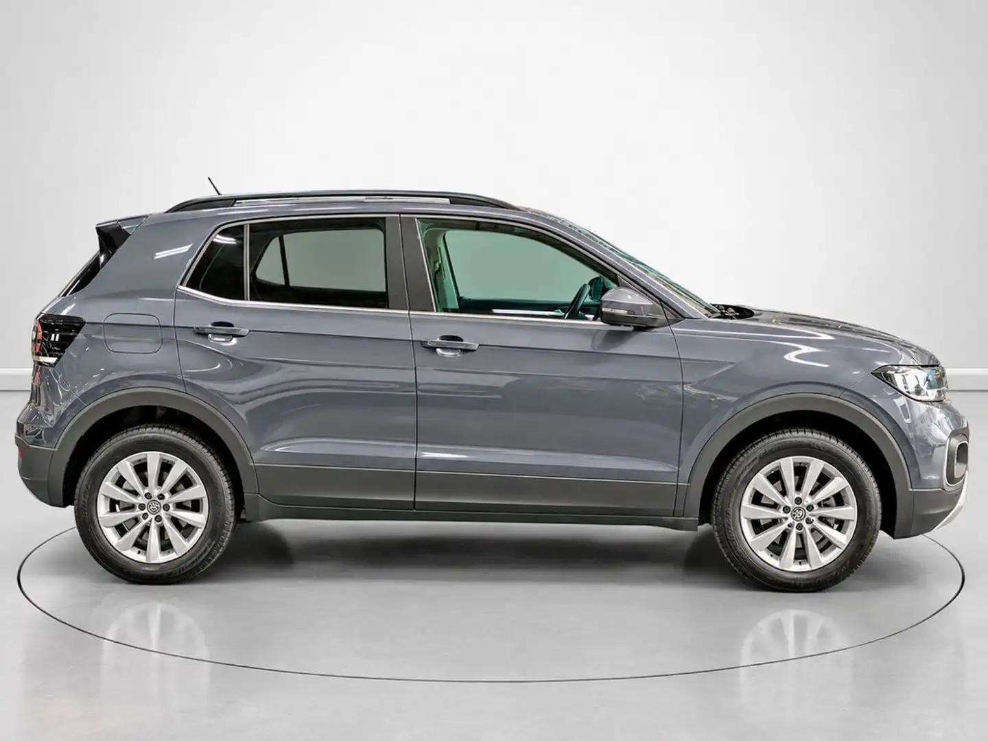Volkswagen T-Cross 1.0 TSI Advance Gris - 2