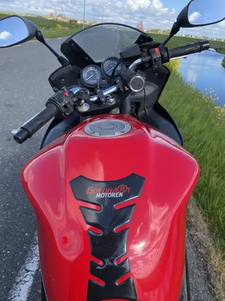 Yamaha Fazer 600 - foto 5