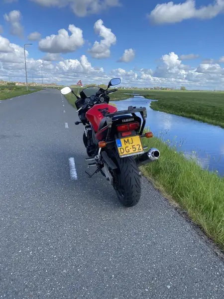 Yamaha Fazer 600 - foto 3