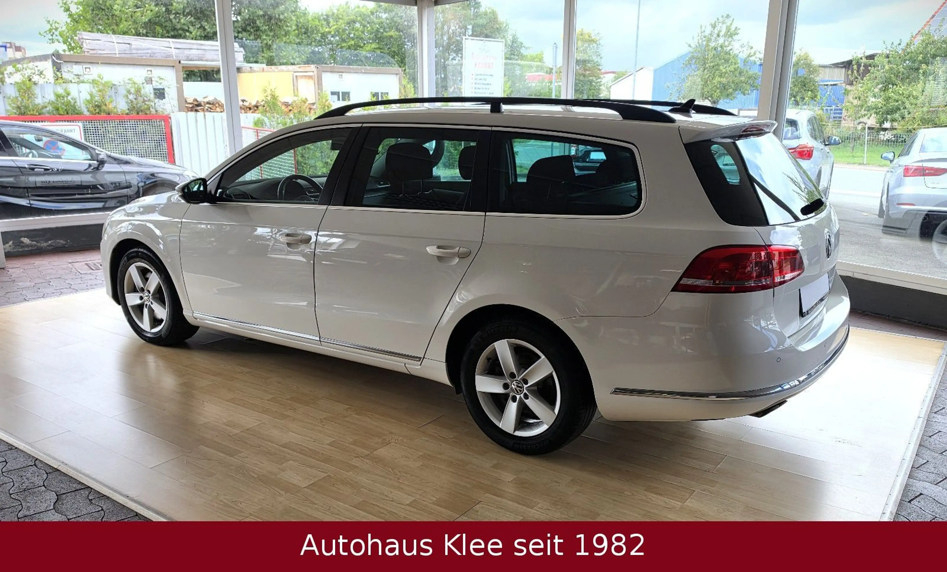 Volkswagen Passat Variant 2.0 TDI *Navi*Sitzh*LM*PDC*BT* — photo 14