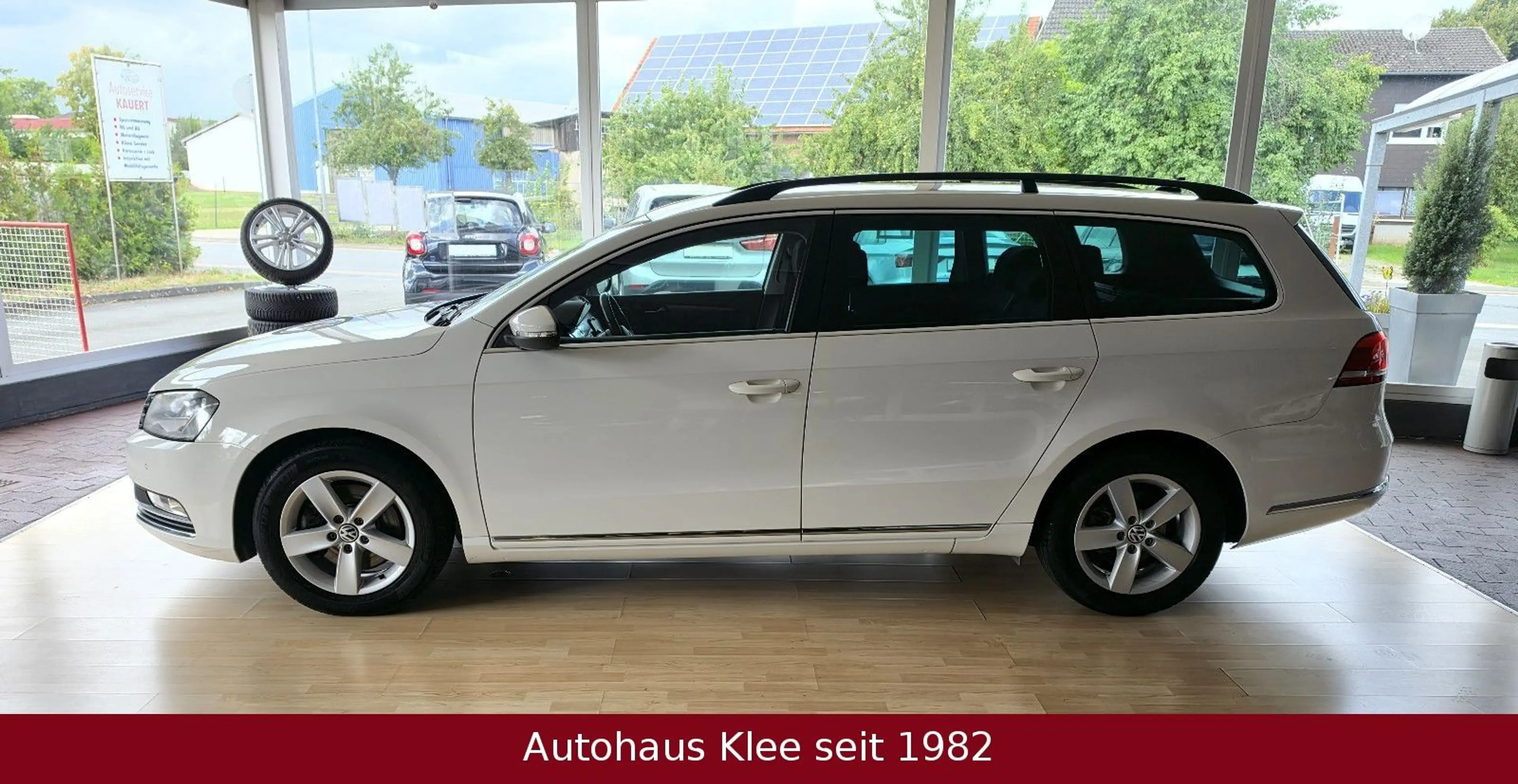 Volkswagen Passat Variant 2.0 TDI *Navi*Sitzh*LM*PDC*BT* — photo 13