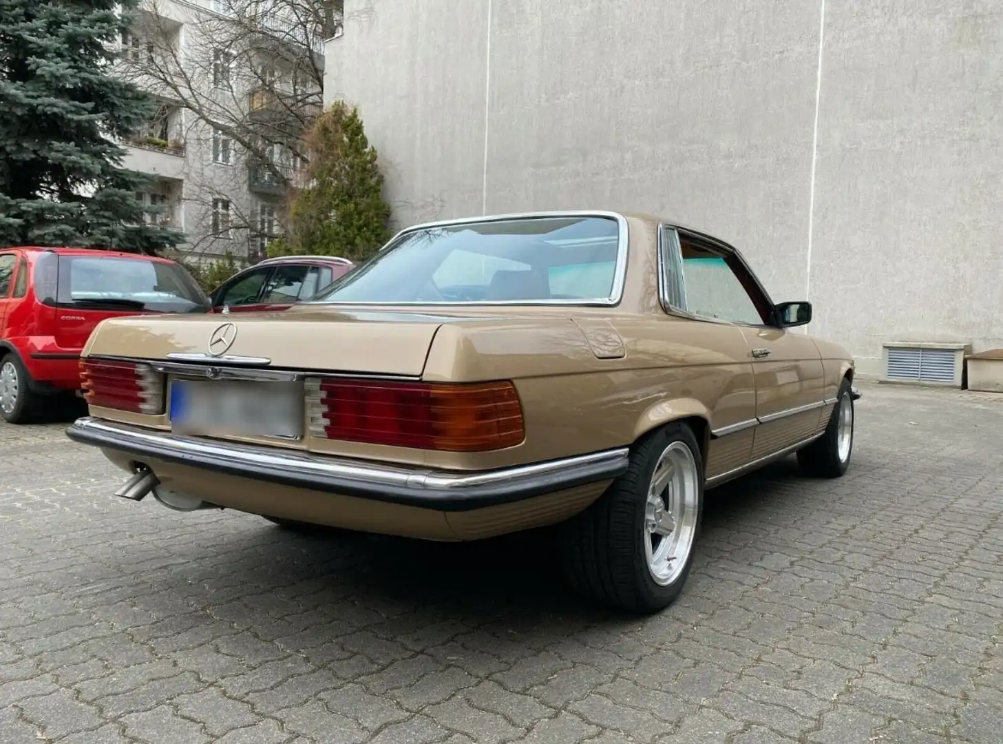 Mercedes-Benz 280 SLC Auriu - 2
