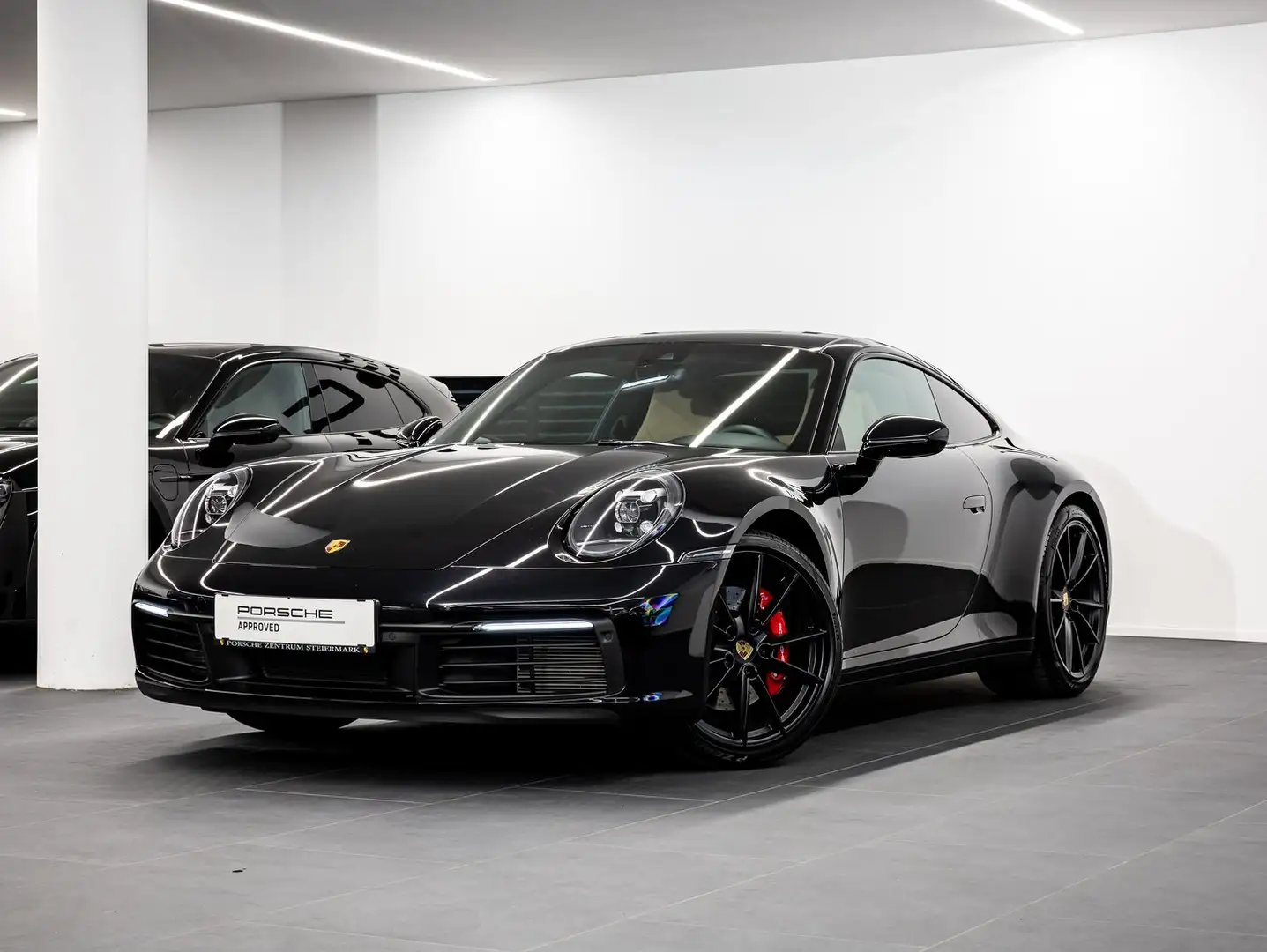 Porsche 911 Carrera S Schwarz - 1