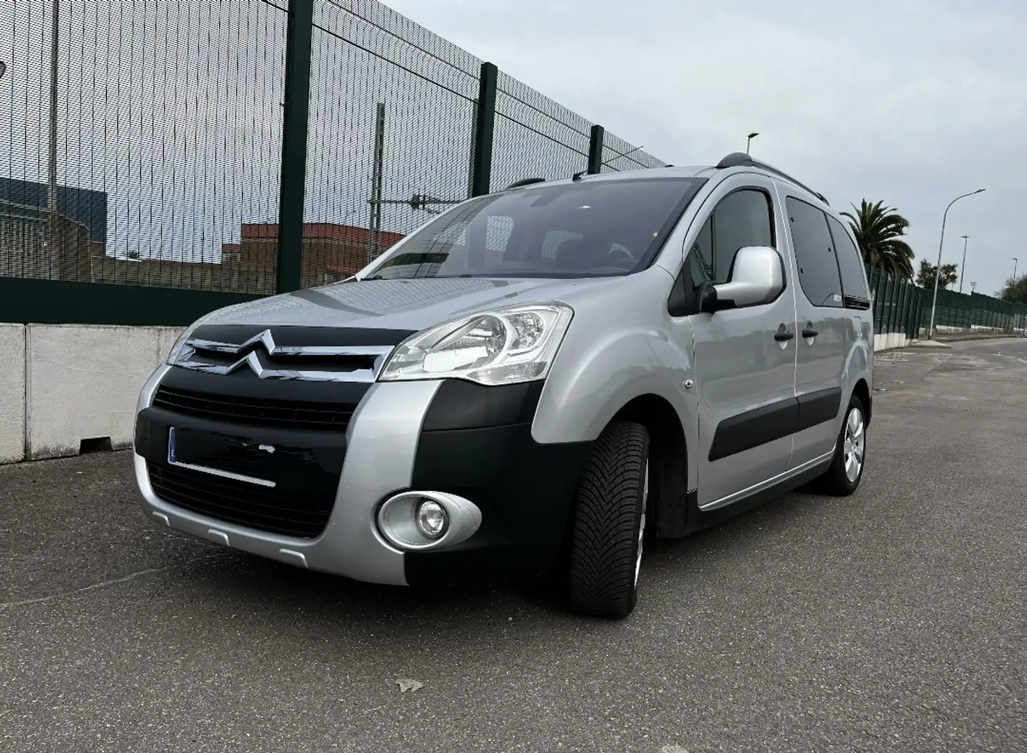 Citroen Berlingo Combi 1.6HDI XTR 90 - 1