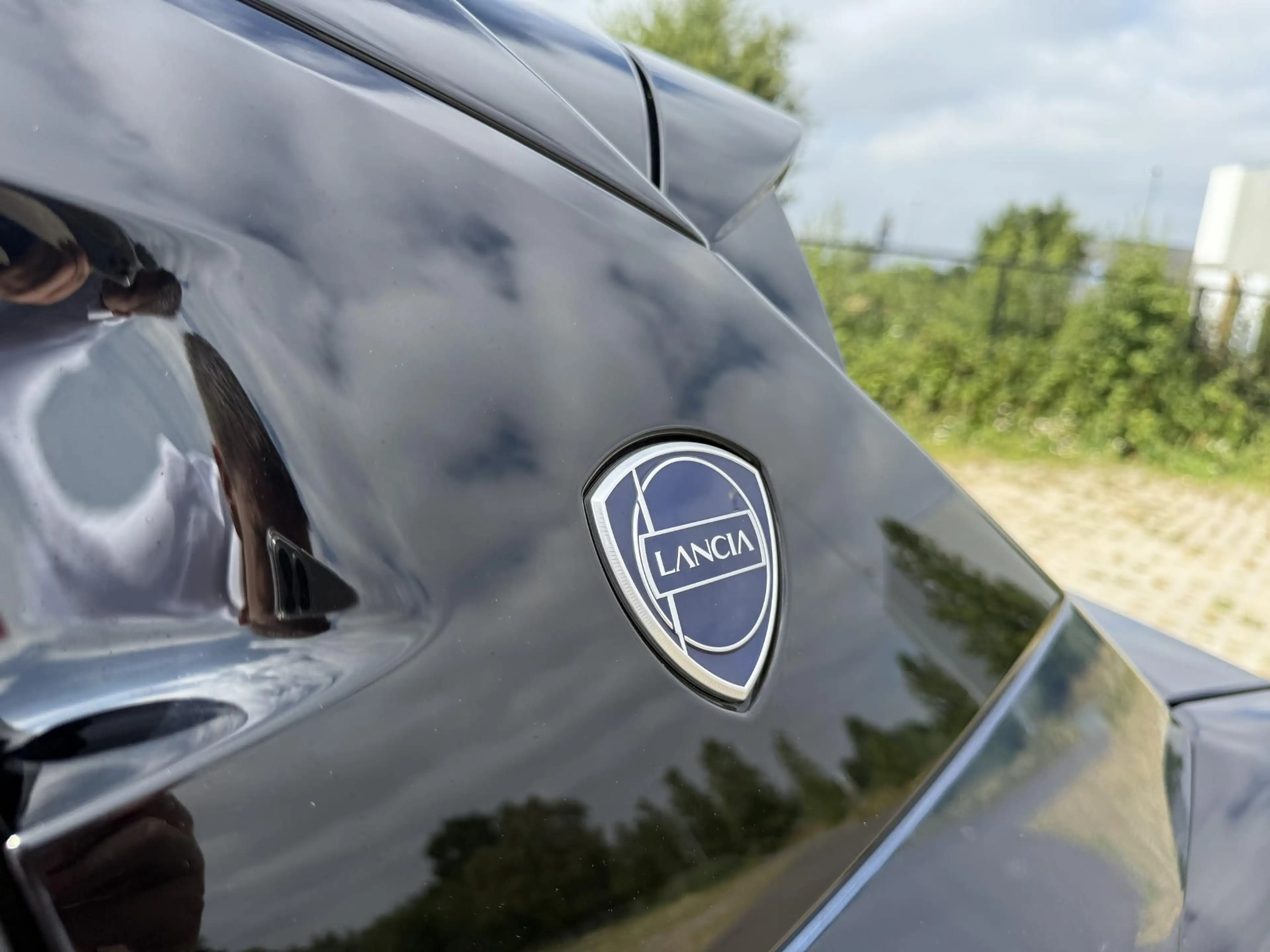 Lancia Ypsilon 54 kWh | Demo | Voor + Achter Parkeercamera | Adap — photo 6