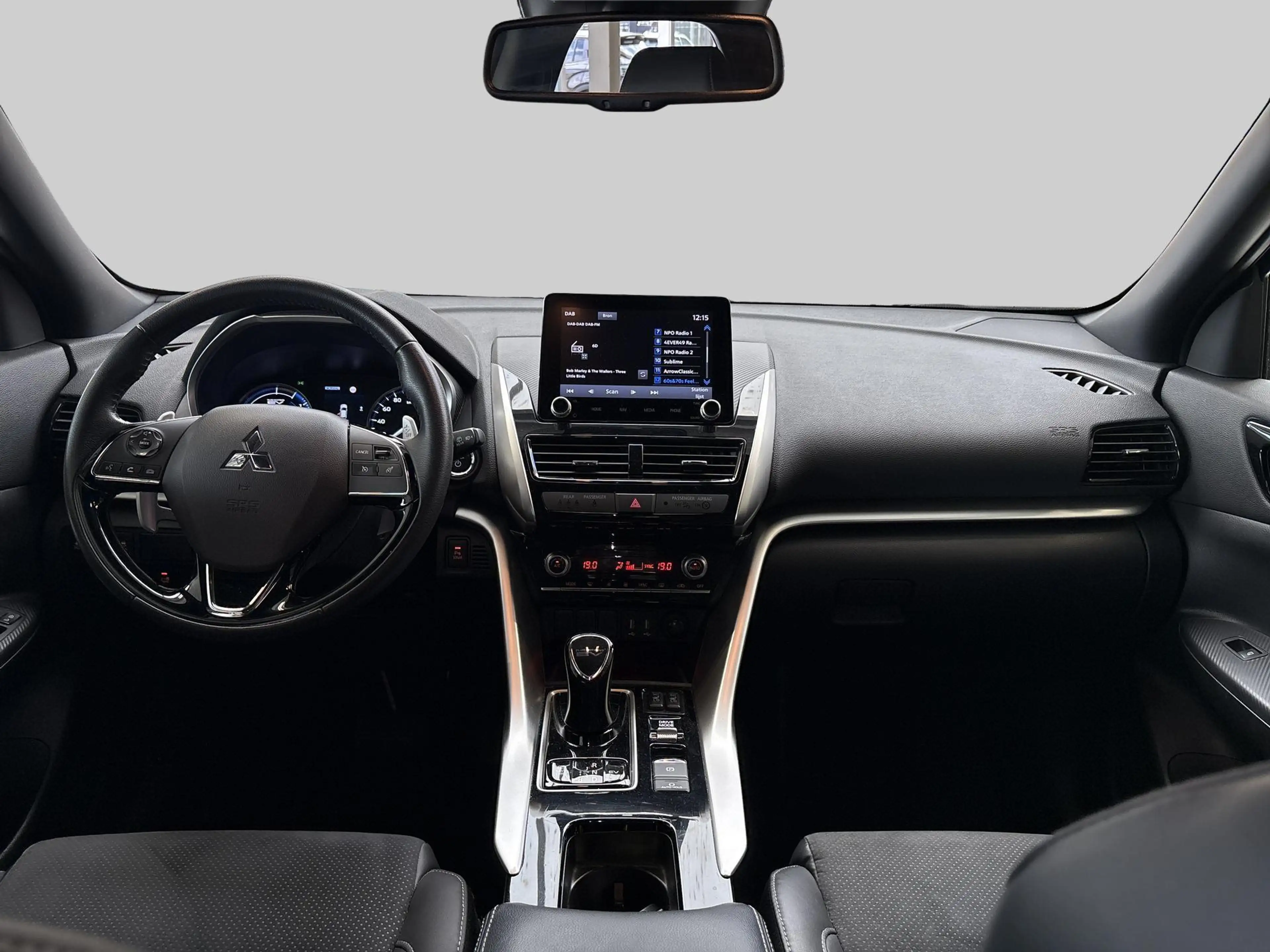 Mitsubishi Eclipse Cross 2.4 PHEV Intense+ | Parkeersensoren V+A | Camera | — photo 10