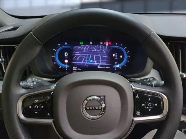 Volvo XC60 view 15