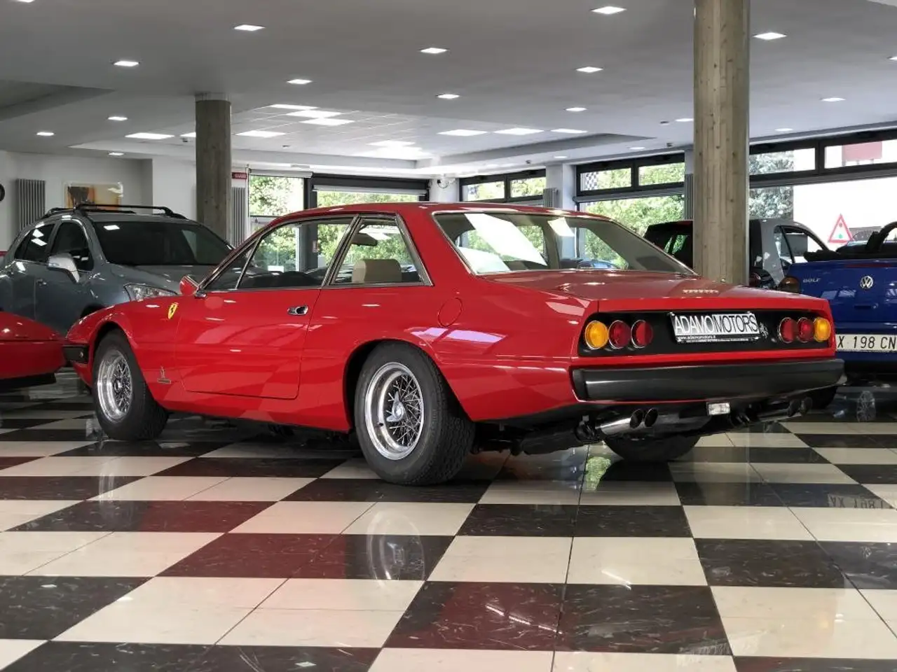 Ferrari 365 GT4 2+2 Pininfarina, foto 9