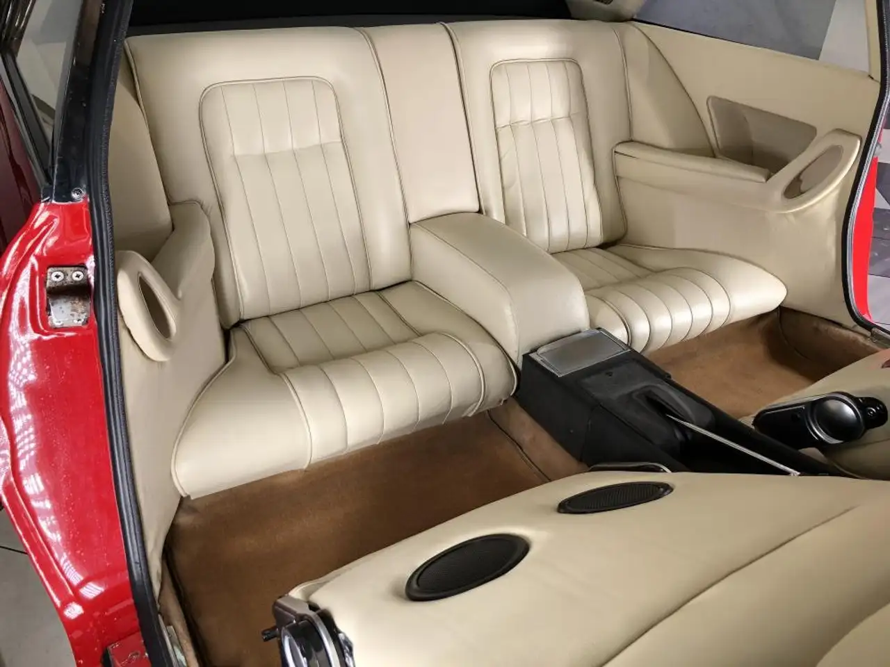 Ferrari 365 GT4 2+2 Pininfarina, foto 11