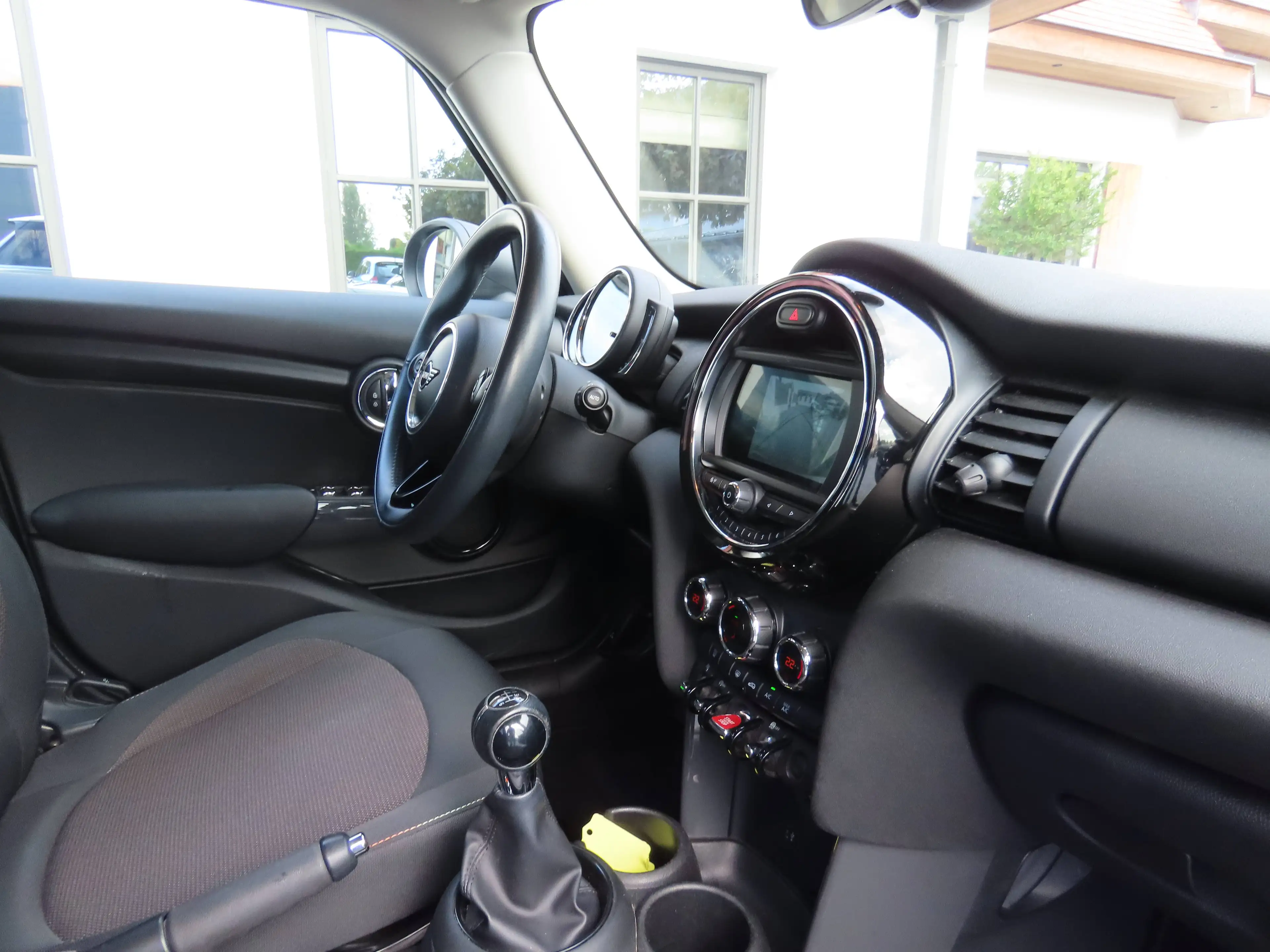 MINI One Mini 1.5 One OPF (EU6d-TEMP) — photo 4
