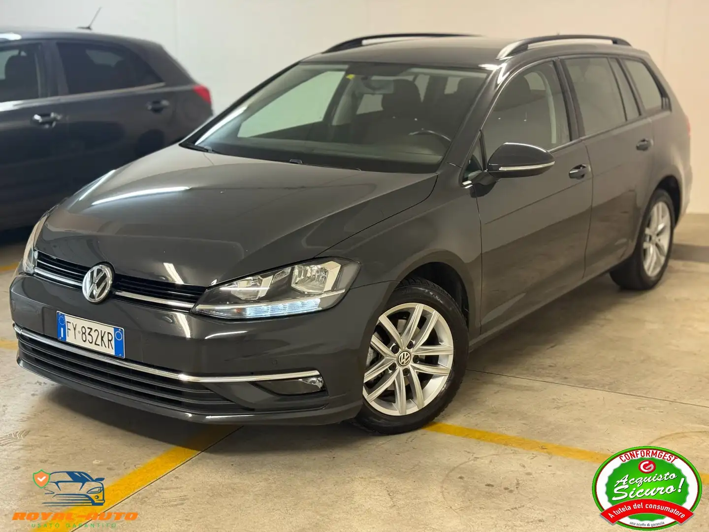 Volkswagen Golf Variant Golf VII 2017 Variant 1.6 tdi Business 115cv dsg Grijs - 1