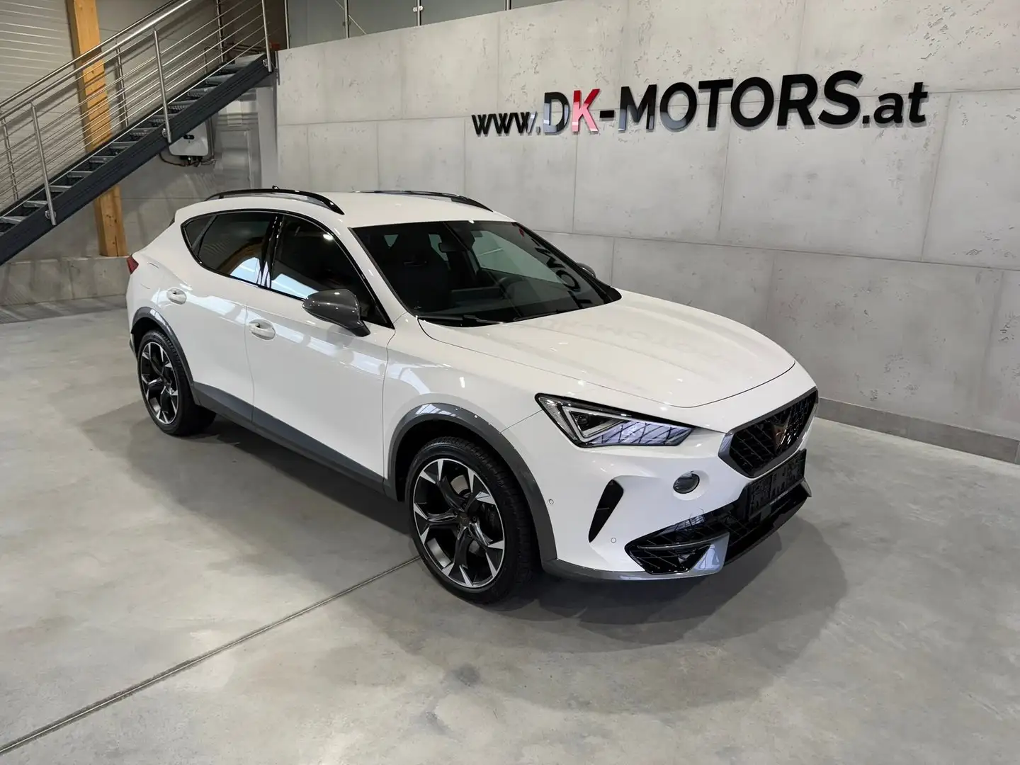 CUPRA Formentor VZ 2,0 TSI 4Drive DSG/ 19"/ Beats Sound / Garantie Weiß - 2