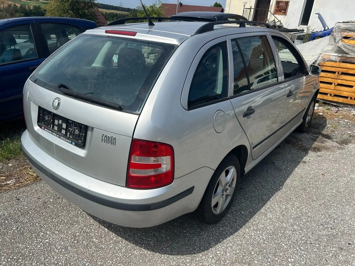Skoda Fabia Ambiente Grau - 2