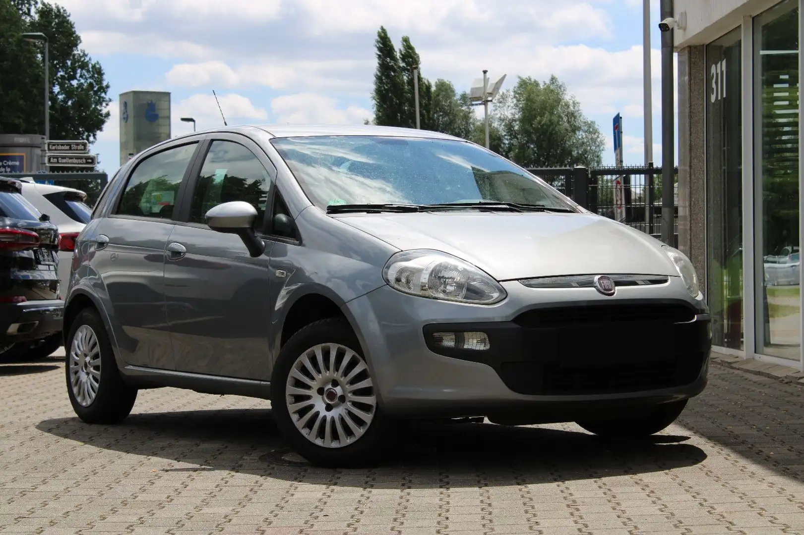 Fiat Punto Evo 1.4 Dynamic/5-trg./Klima/el.FH/Allwett Grau - 1
