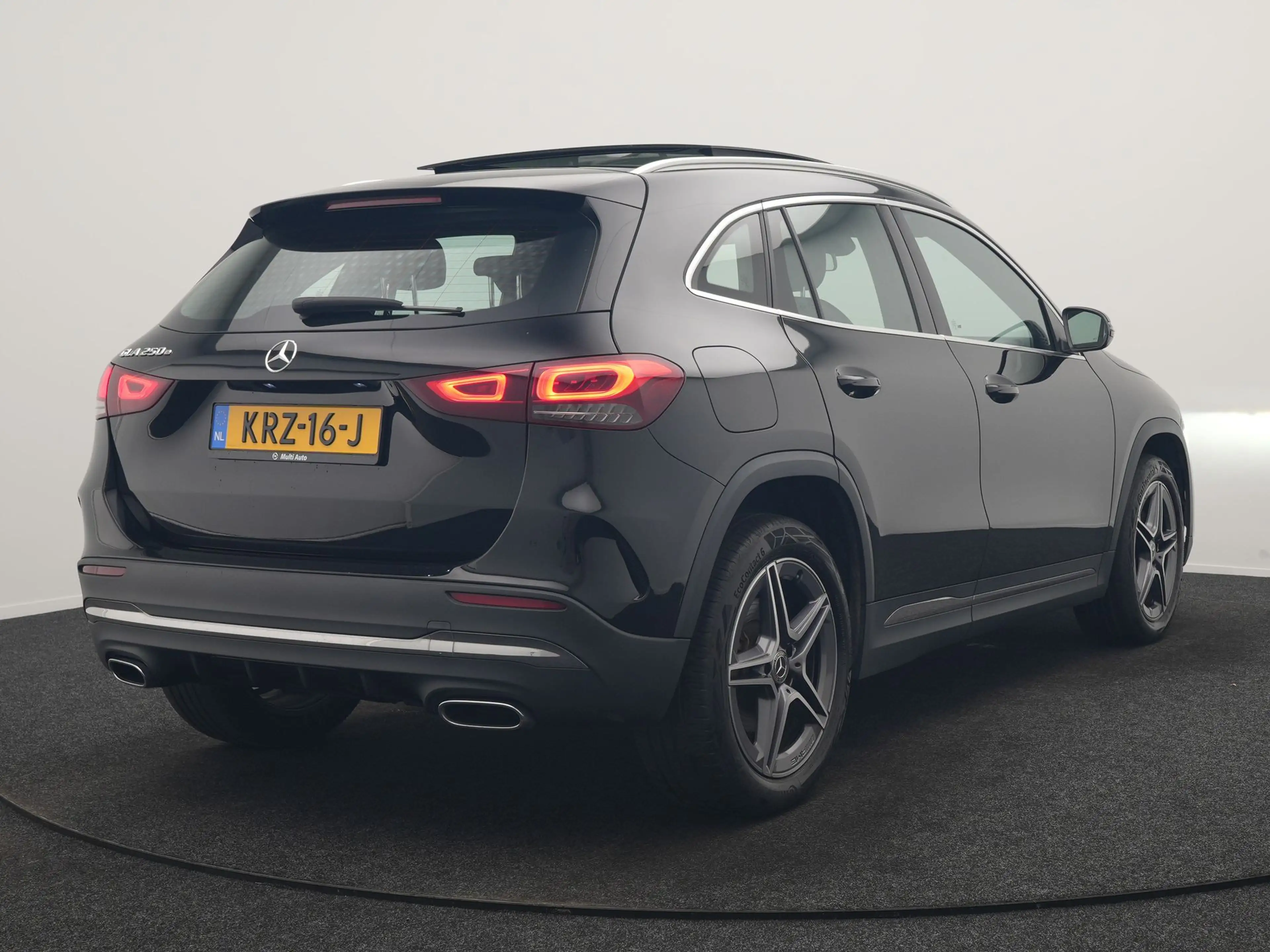 Mercedes-Benz GLA 250 e AMG Line PHEV 263pk Dealer O.H | Panodak | Cruis — photo 3