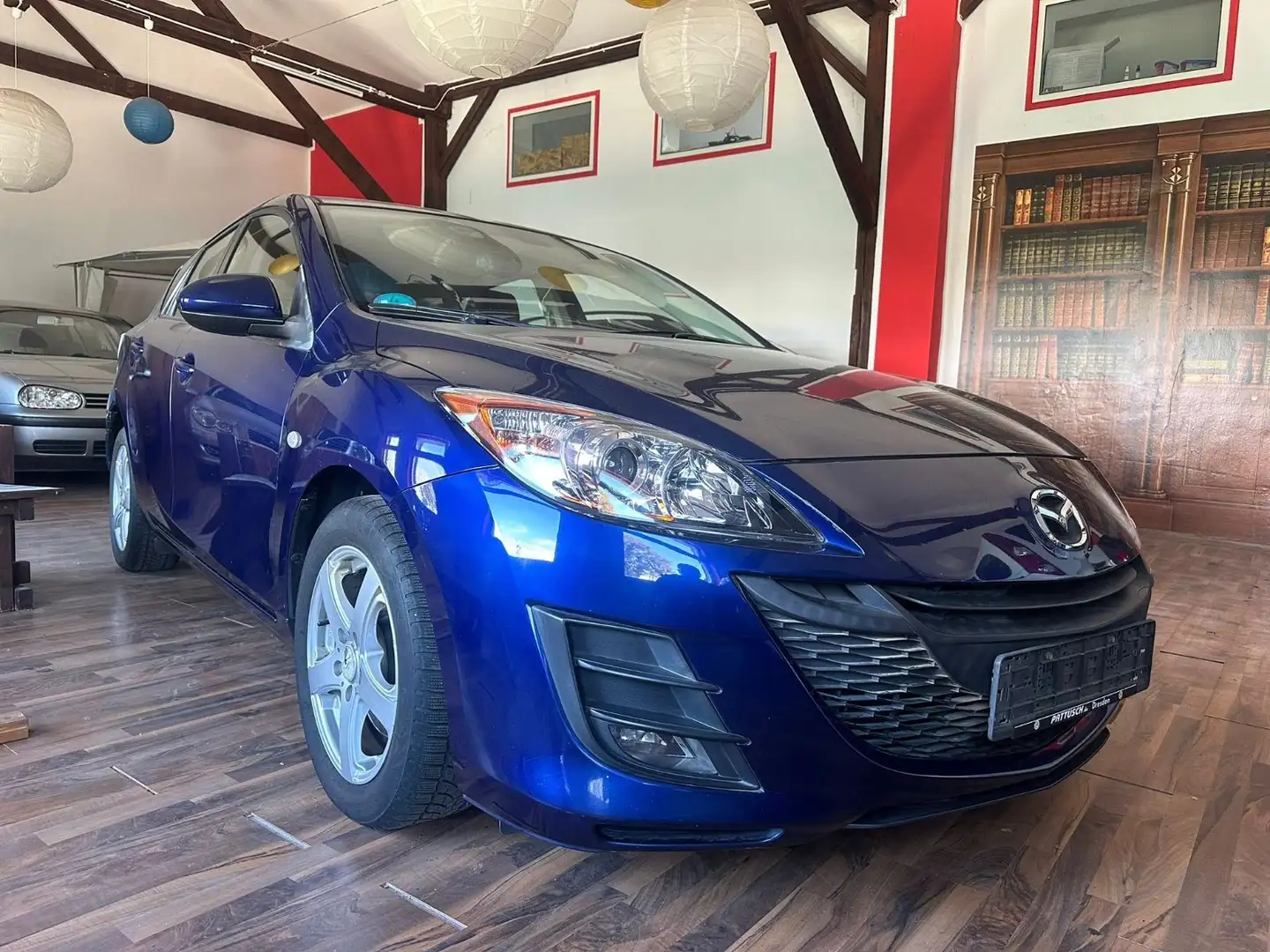 Mazda 3 Lim. Active Blau - 1