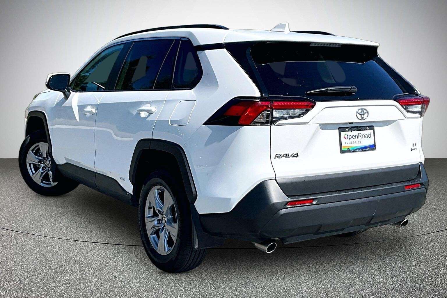 2025 Toyota RAV4 LE AWD — снимка 1