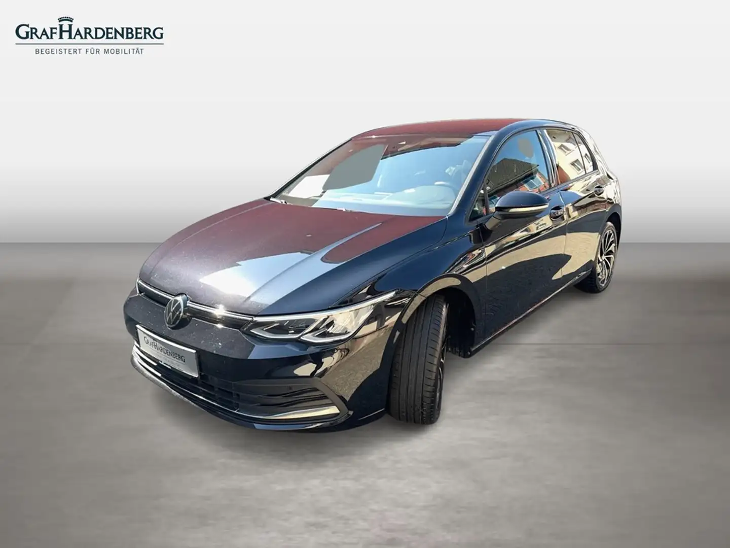 Volkswagen Golf 8 Active 2.0 TDI Navi LED SideAssist Zwart - 1