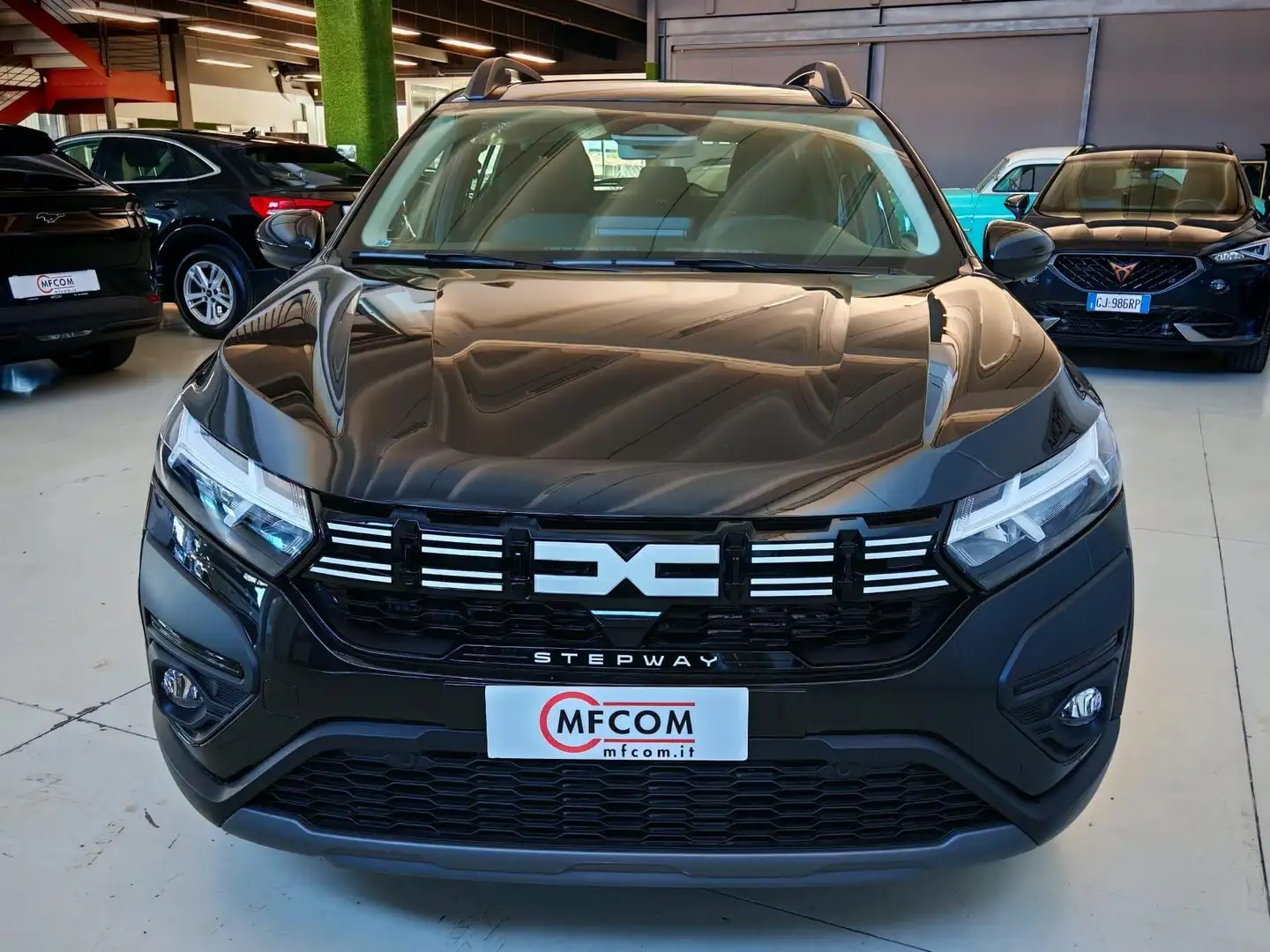 Dacia Sandero STEPWAY EXPRESSION GPL 100cv PRONTA NEOPATENTATI Nero - 2