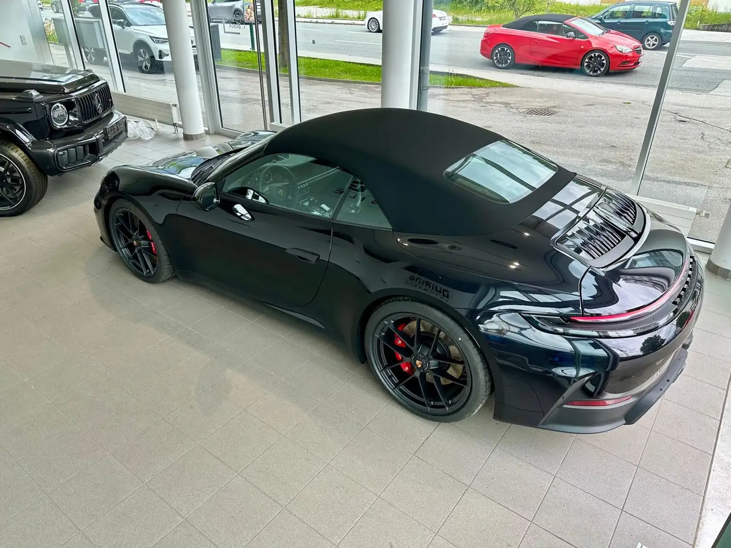 Porsche 992 Carrera 4 GTS Cabrio/sw-sw/ACC/18W/21 Nero - 2