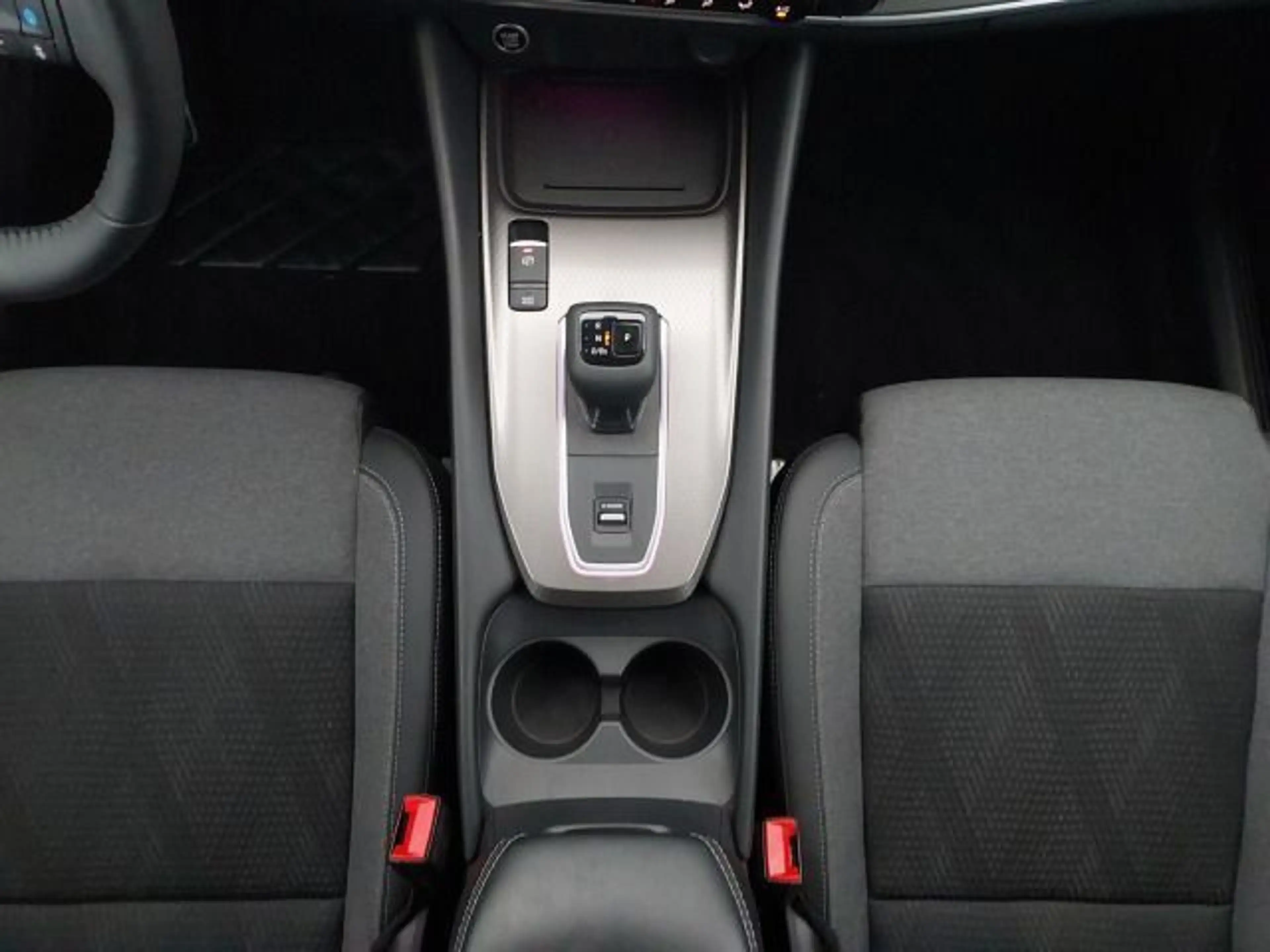 Nissan Qashqai N-Connecta 1.3 DIG-T Xtronic — photo 13