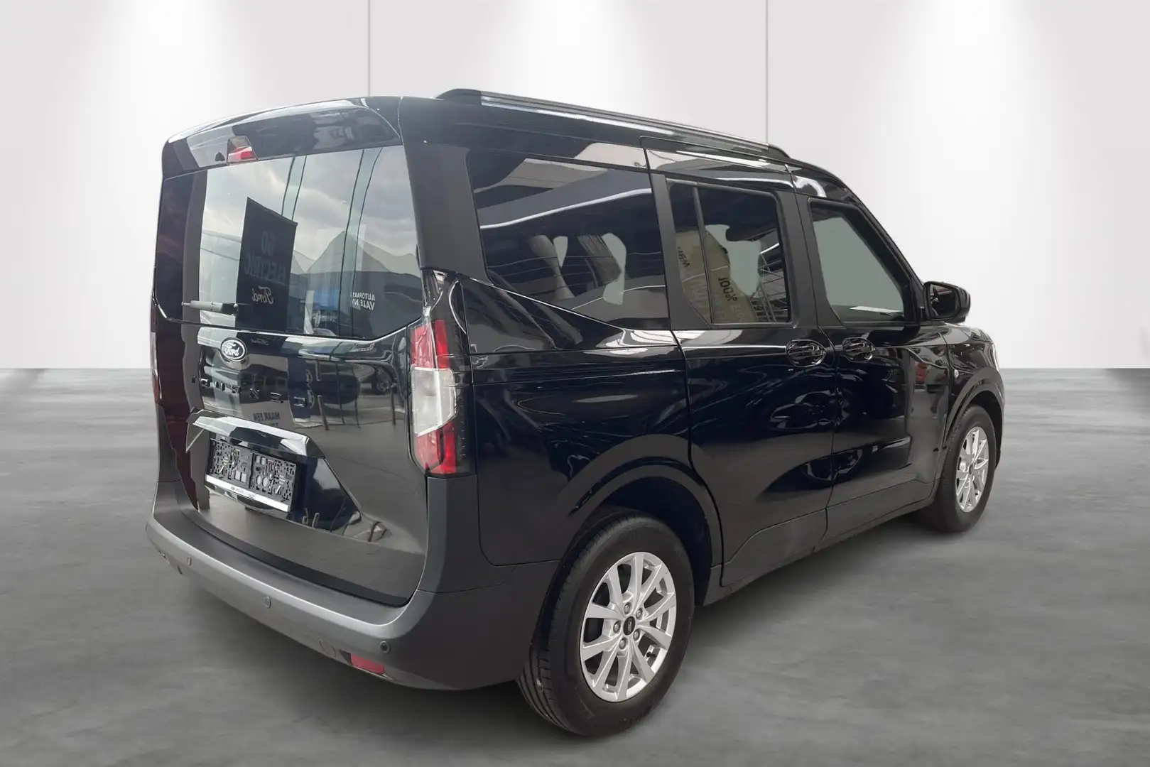 Ford Tourneo Courier 1.0 EcoBoost 92kW Trend - 2