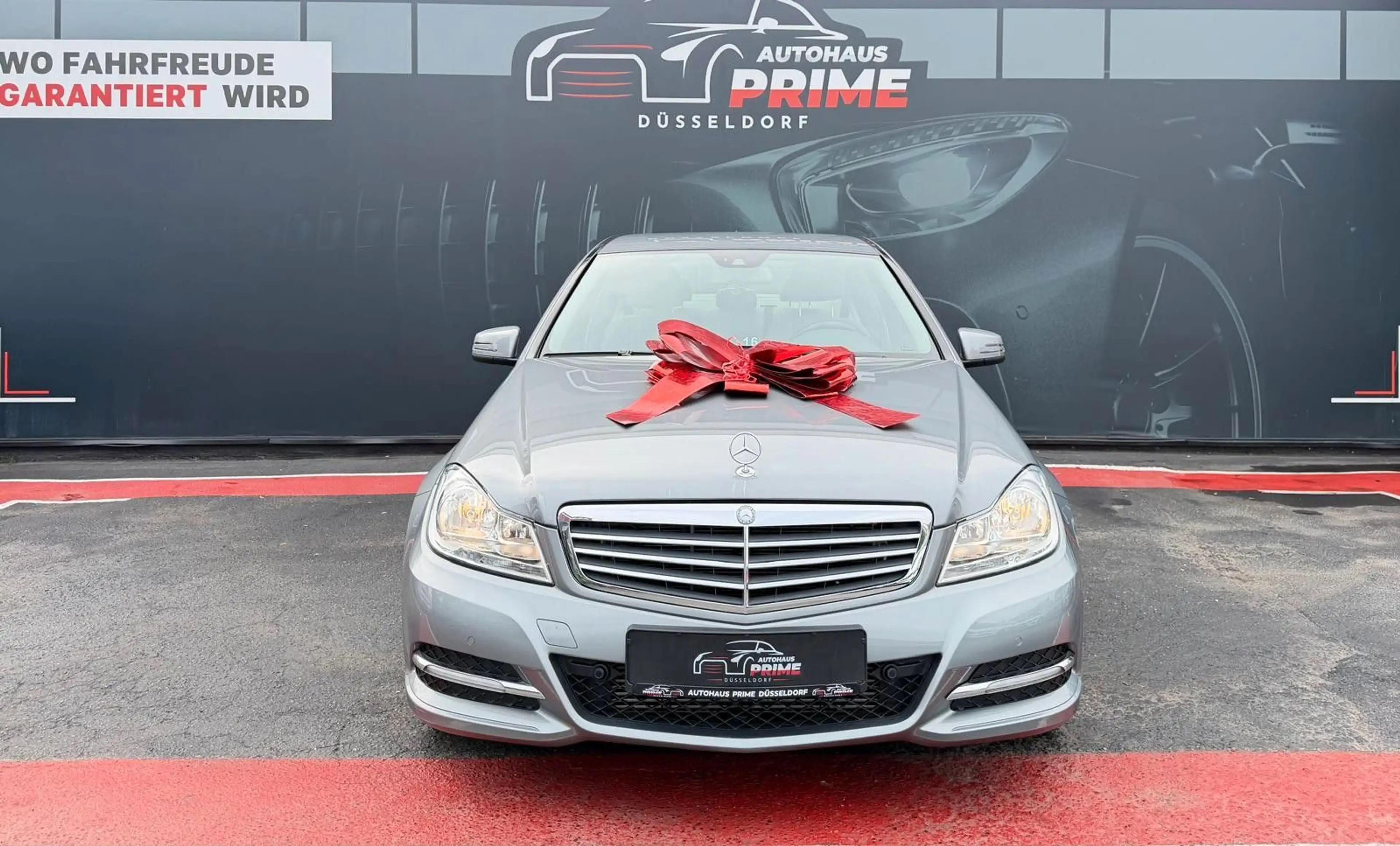 Mercedes-Benz C 200 Limousine*1-Hand*Tempomat*Navi*PDC — photo 3