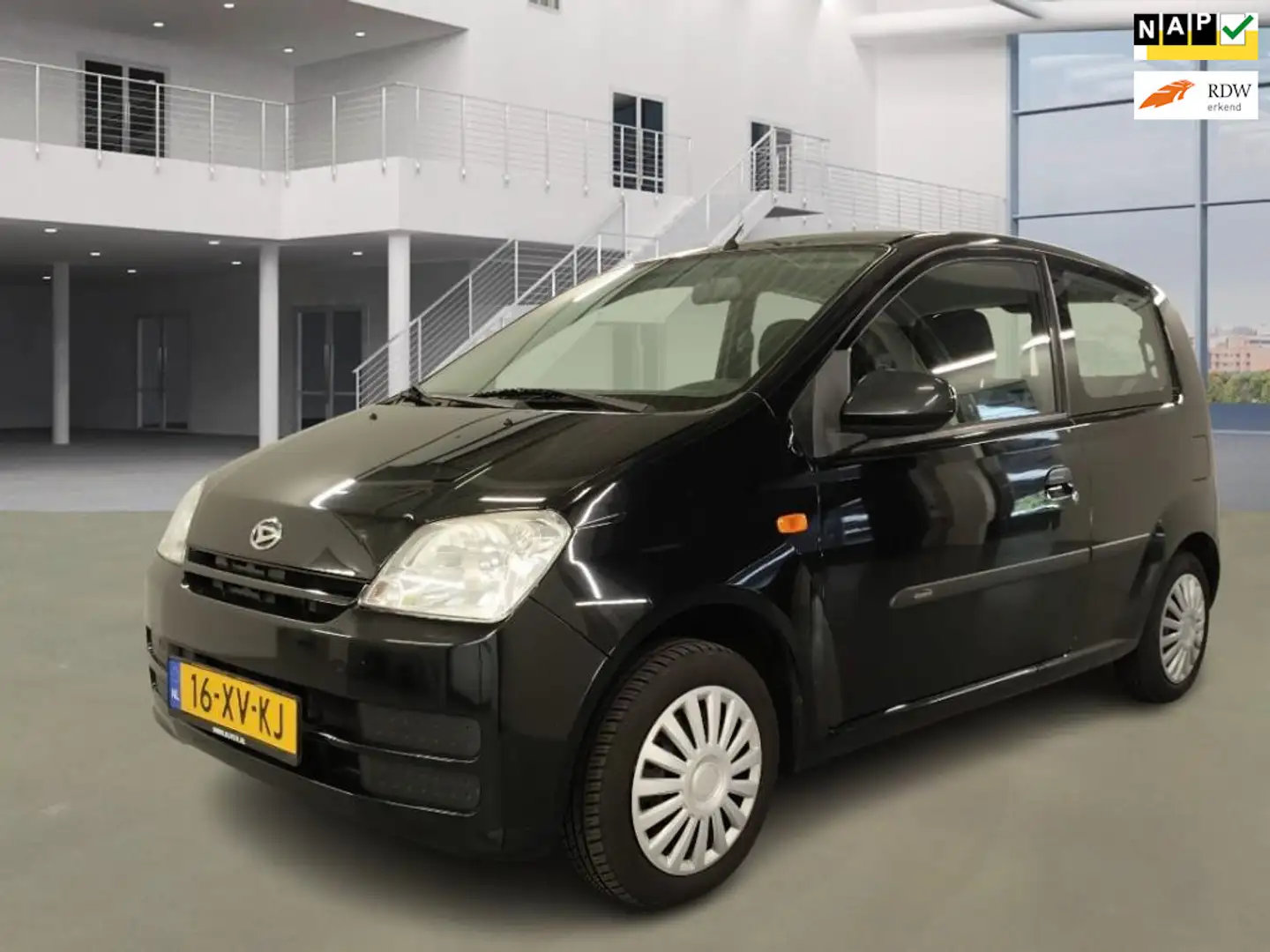 Daihatsu Cuore 1.0-12V Azure|automaat|lage km met nap|nieuwstaat Zwart - 1