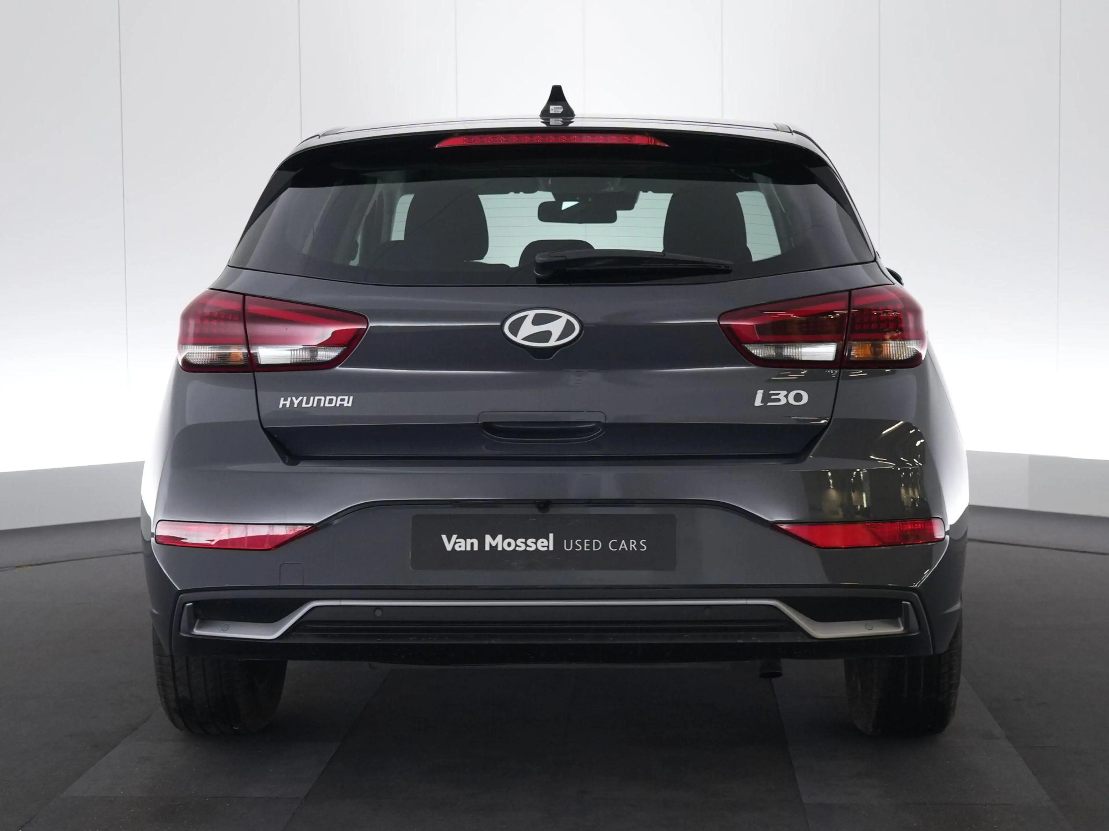 Hyundai i30 TECHNO CAMERA MET SENSOREN - APPLE CARPLAY - CRUIS — photo 5