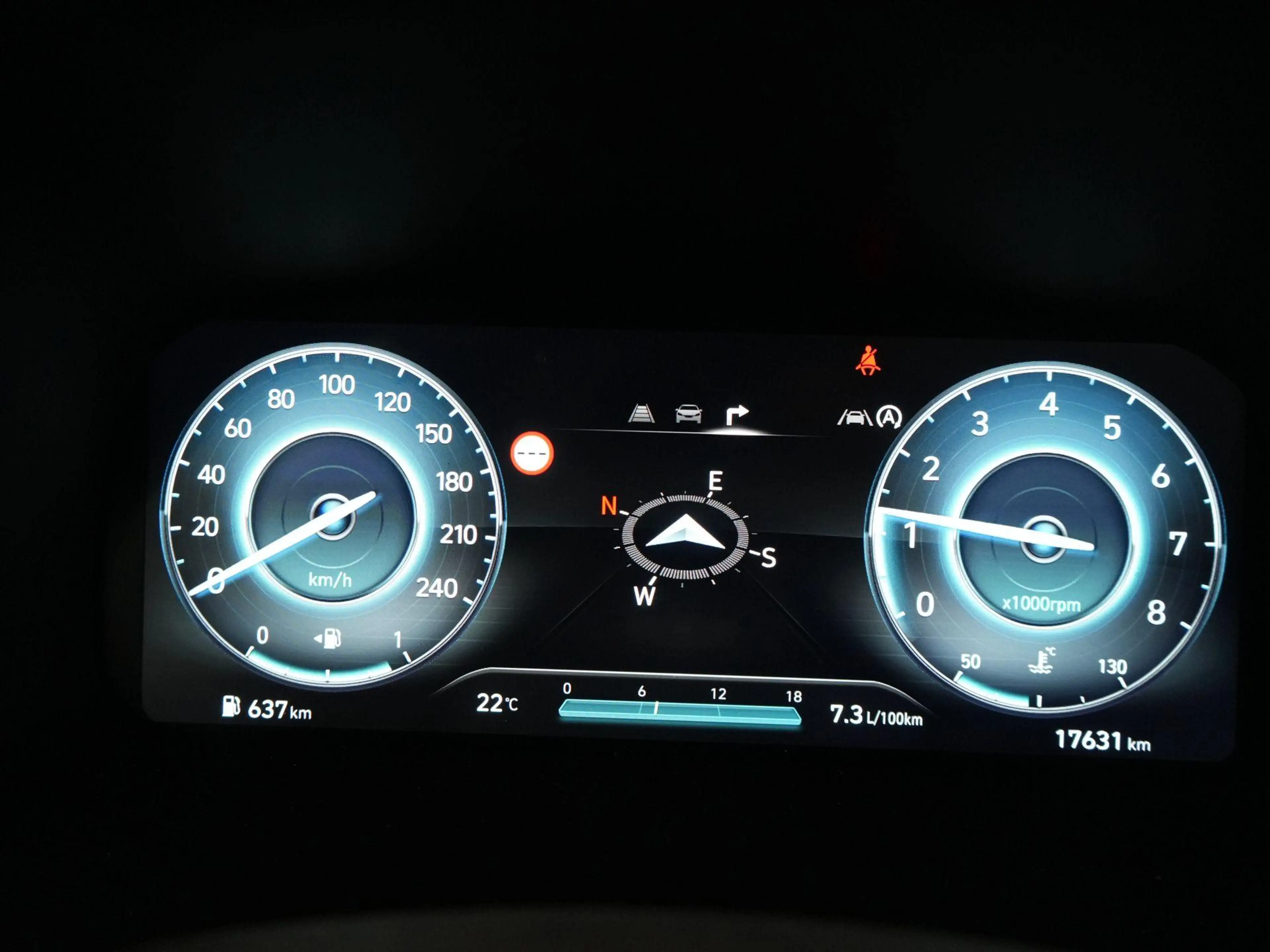 Hyundai i30 TECHNO CAMERA MET SENSOREN - APPLE CARPLAY - CRUIS — photo 8