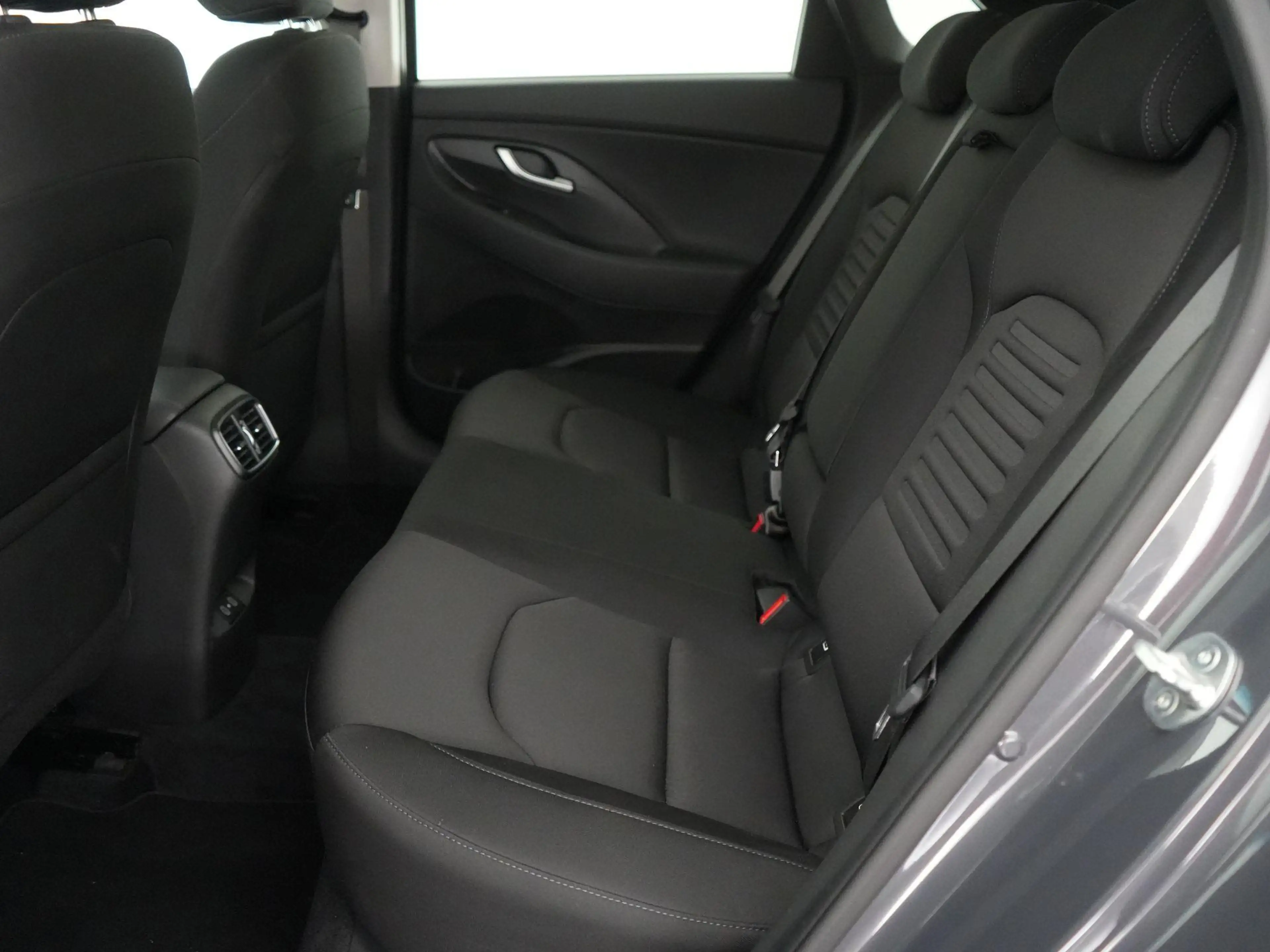 Hyundai i30 TECHNO CAMERA MET SENSOREN - APPLE CARPLAY - CRUIS — photo 15
