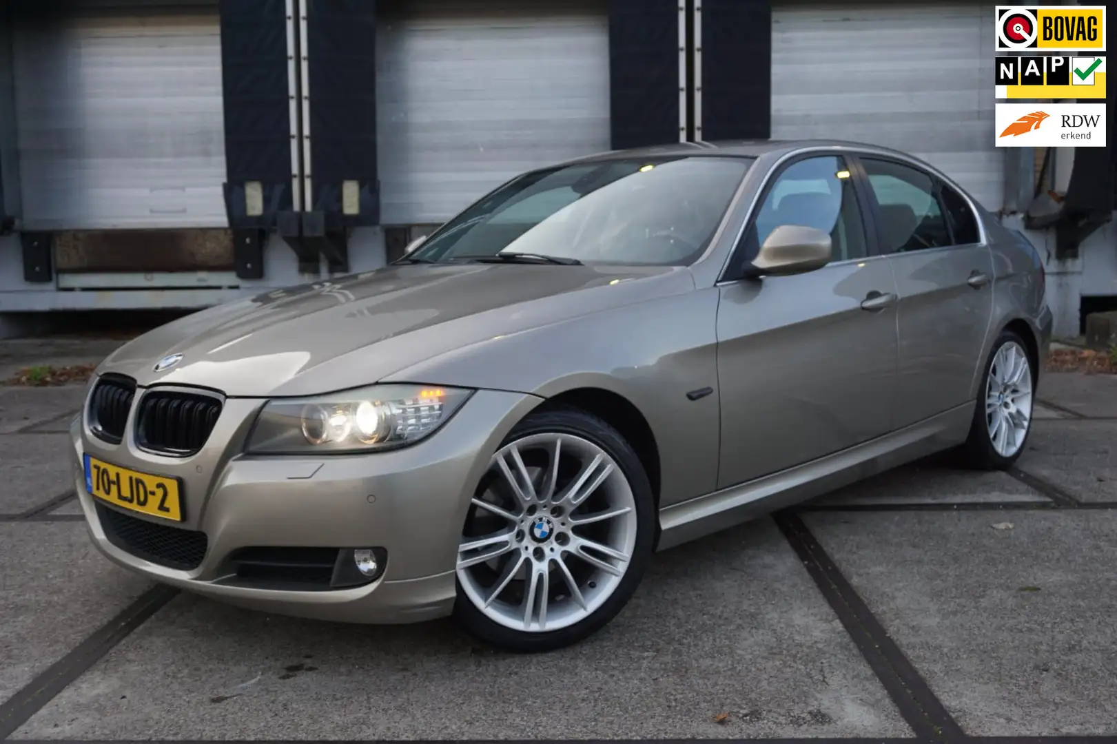 BMW 318 3-serie 318i Business Line Style * Nw Koppeling se Beige - 1