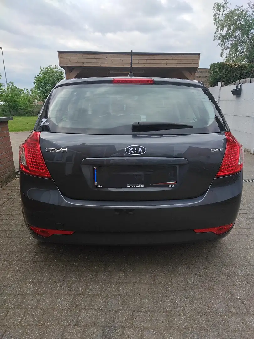 Kia Ceed / cee'd 1.6 CRDi 90 Spirit - 2