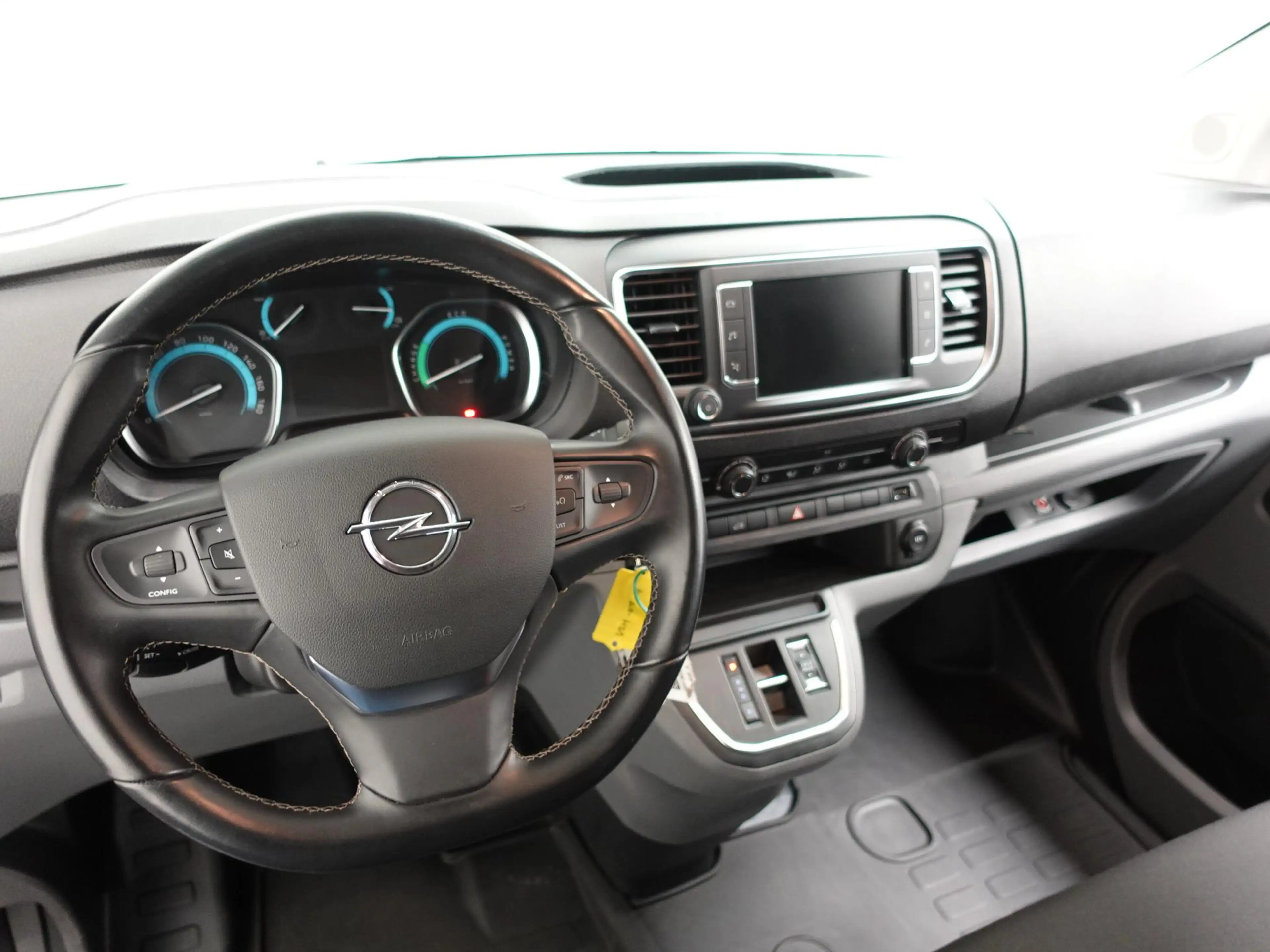 Opel Vivaro-e L3H1 Edition 75 kWh Automaat Airco Navigatie Cruis — photo 2