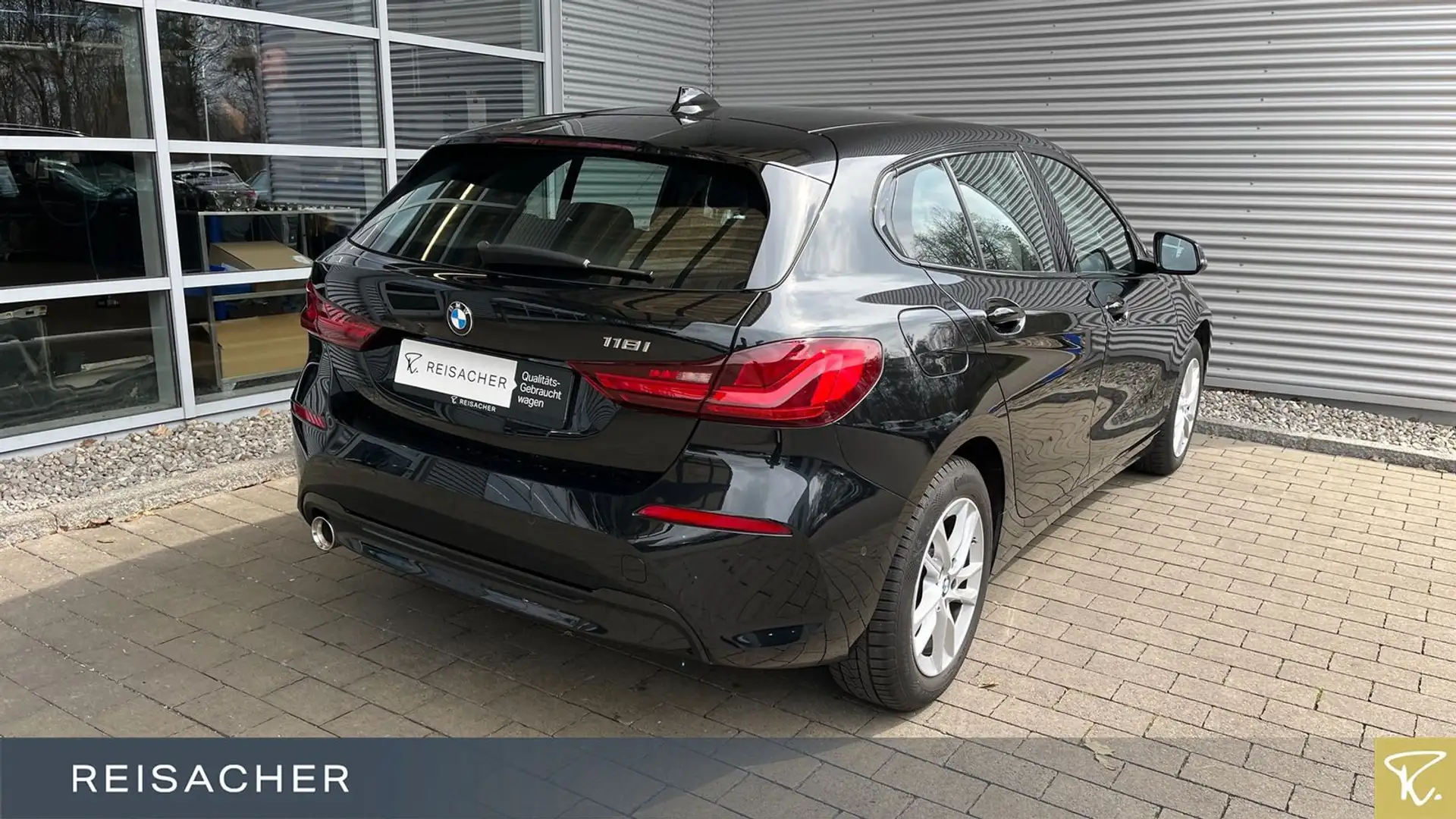 BMW 118 iA Sport-Line Navi LED DAB Tempo Lkrhzg Nero - 2
