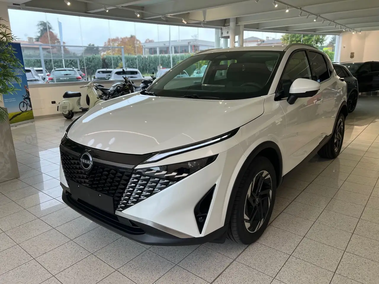 Nissan Qashqai 1.3 N-Connecta 2wd 158cv xtronic - WINTER PACK!