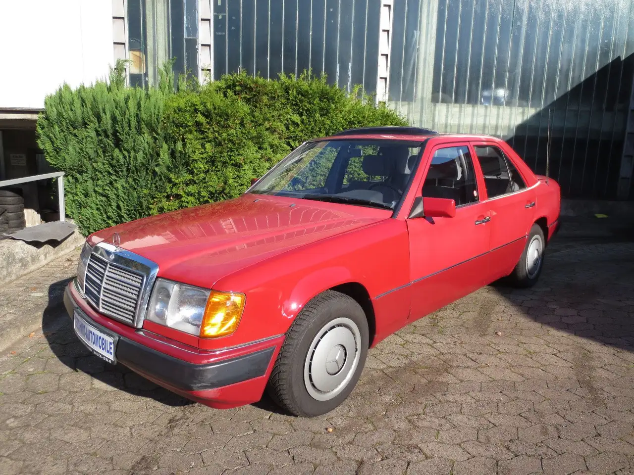 Mercedes-Benz E 230 W124 Automatik/SSD/AHK/3.Hd/H-Kennzeichen, foto 8