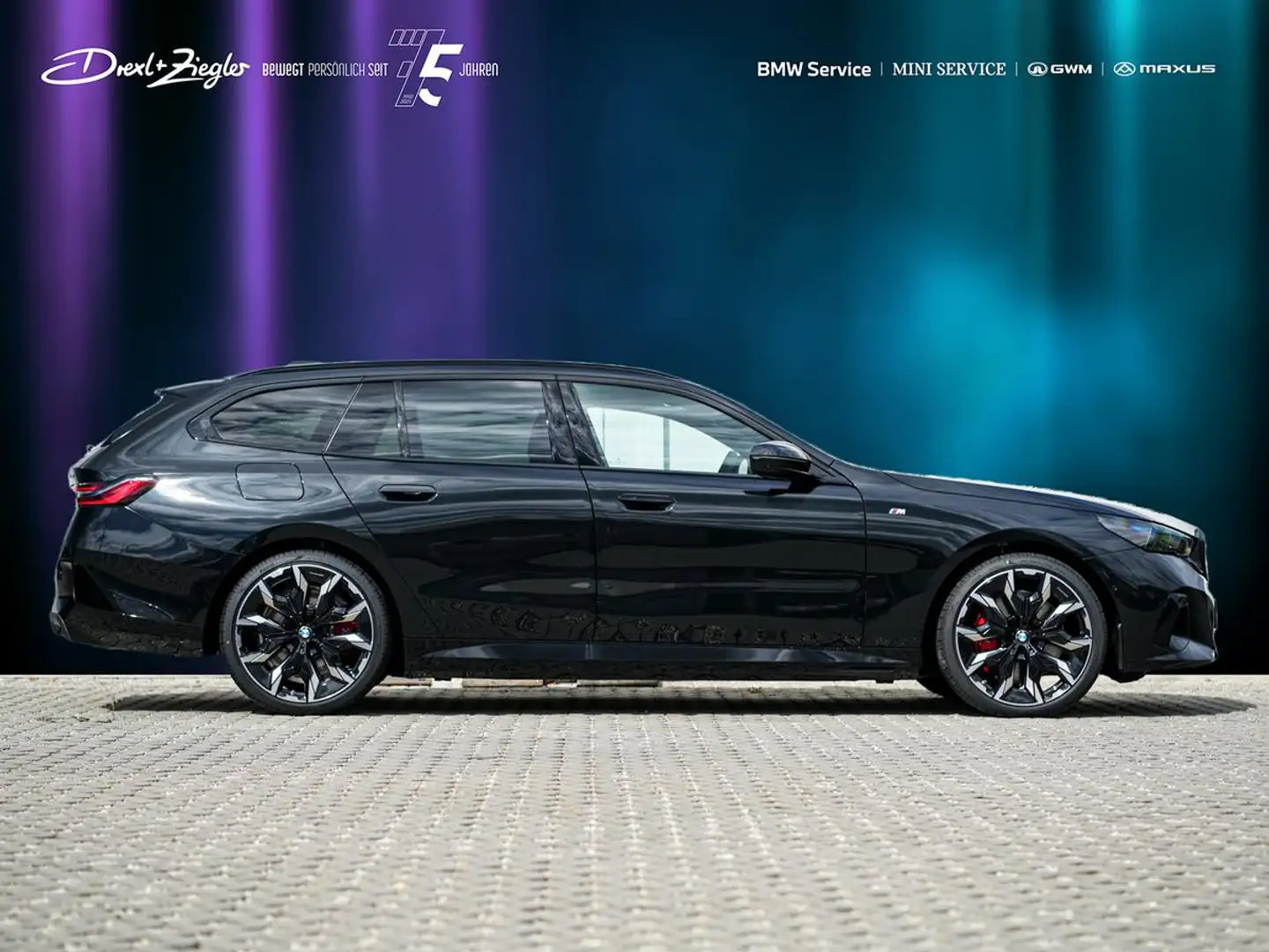 BMW 550 e xDrive Tour M-SportPRO 22" PANO B&W ACC 360° Schwarz - 2