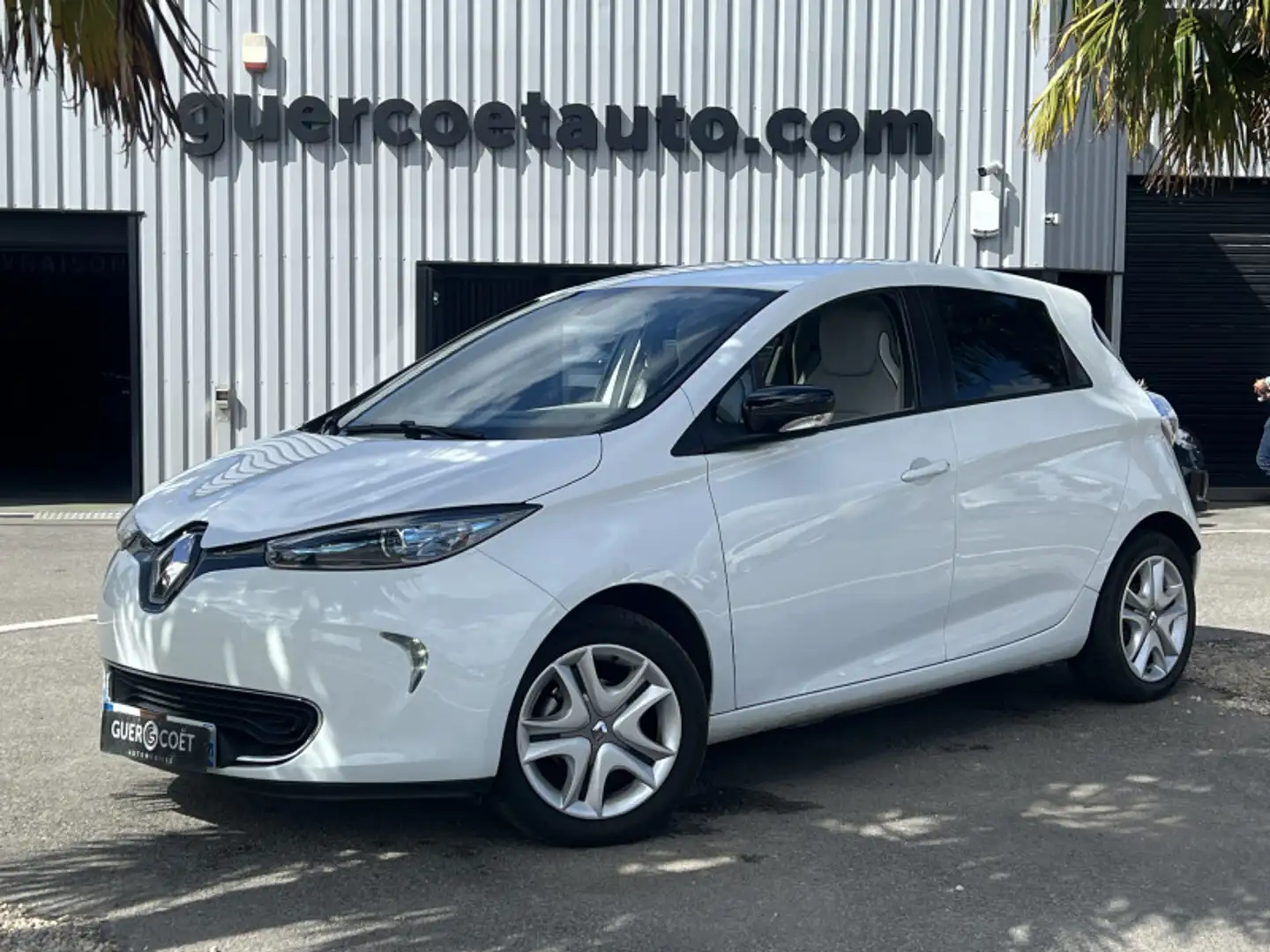 Renault ZOE ZEN CHARGE NORMALE R90 MY19 Blanc - 1