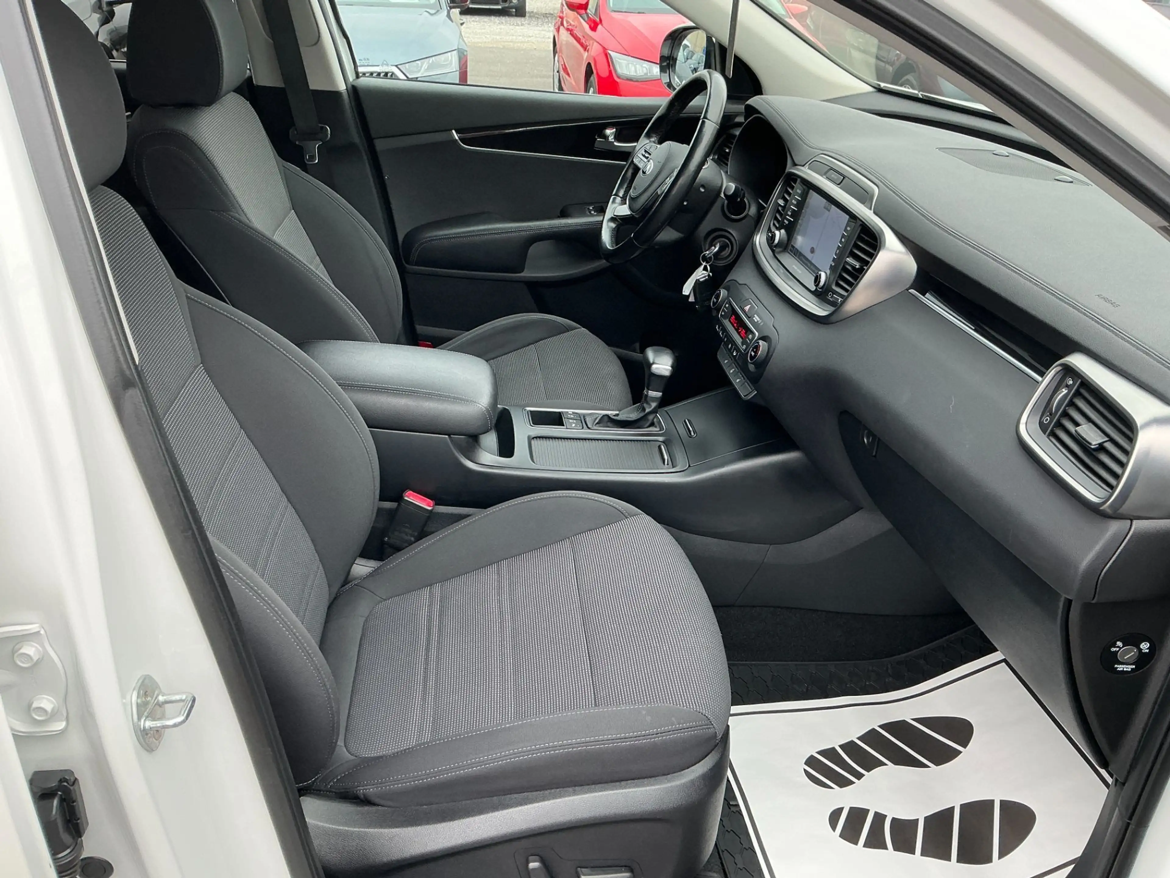Kia Sorento 2,2 CRDi SCR AWD Gold Aut. — photo 11