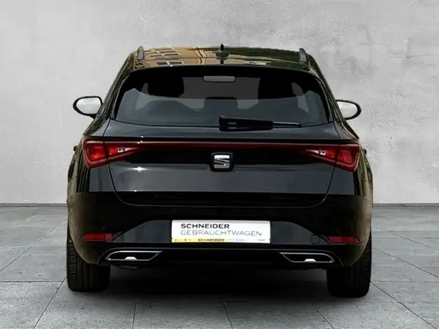 Seat Leon view 4