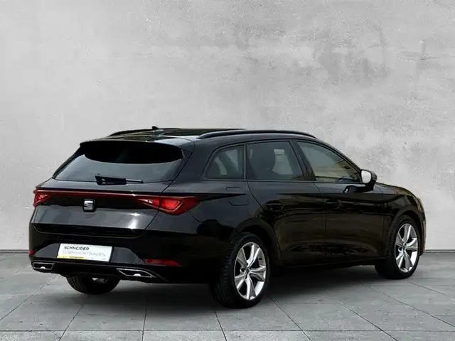 Seat Leon view 5