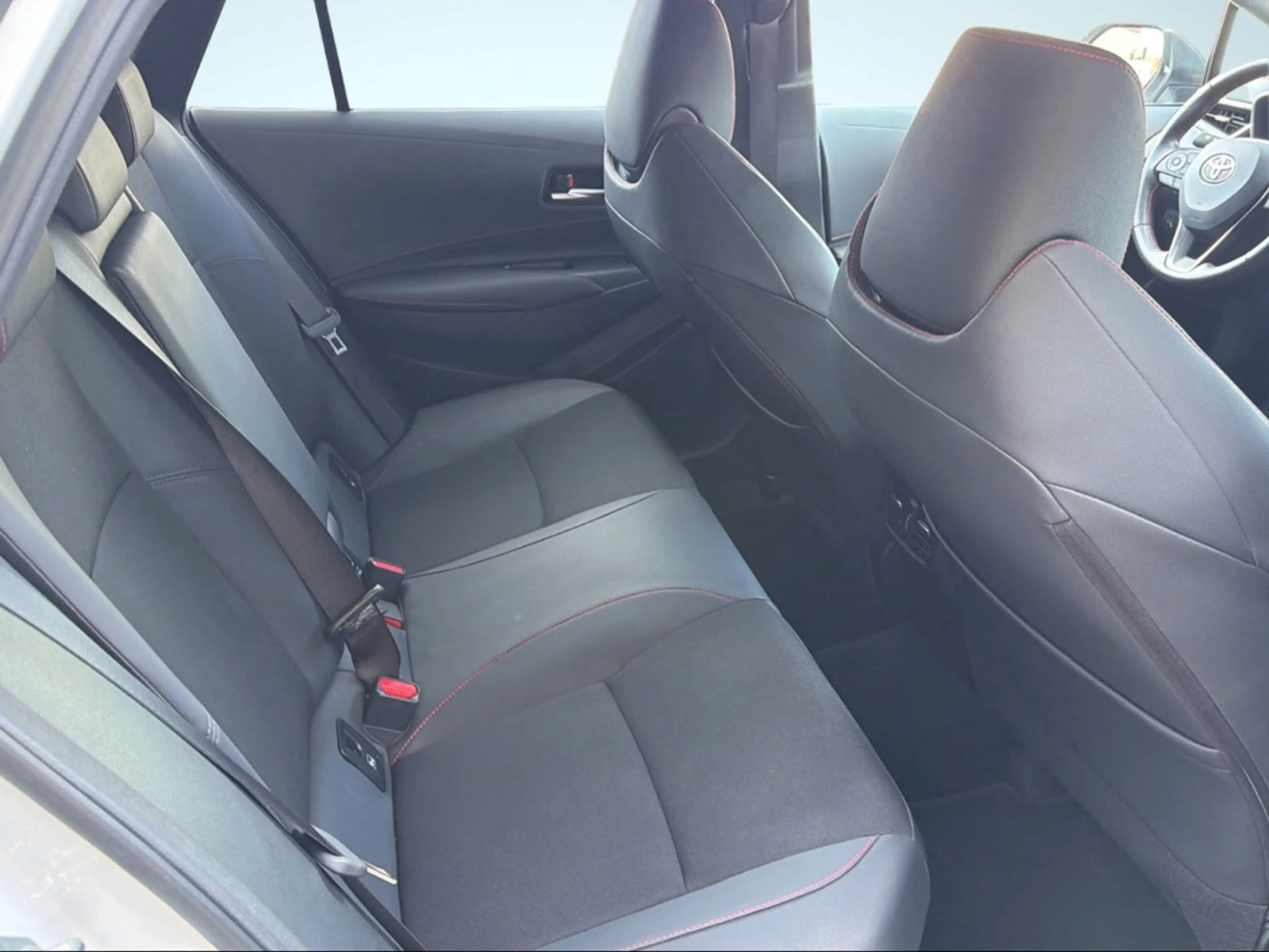 Toyota Corolla GR Sport TS Temp PDC Rückfahrkam. Totwinkelassiste — photo 10