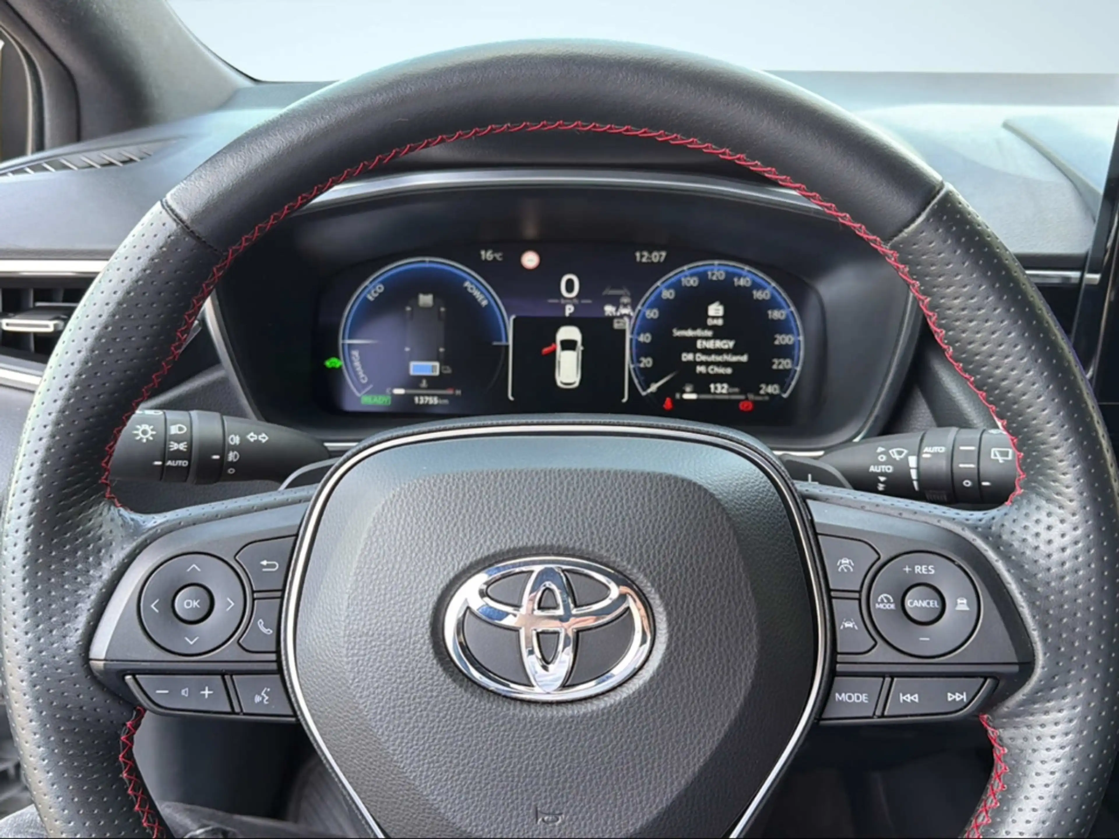 Toyota Corolla GR Sport TS Temp PDC Rückfahrkam. Totwinkelassiste — photo 8