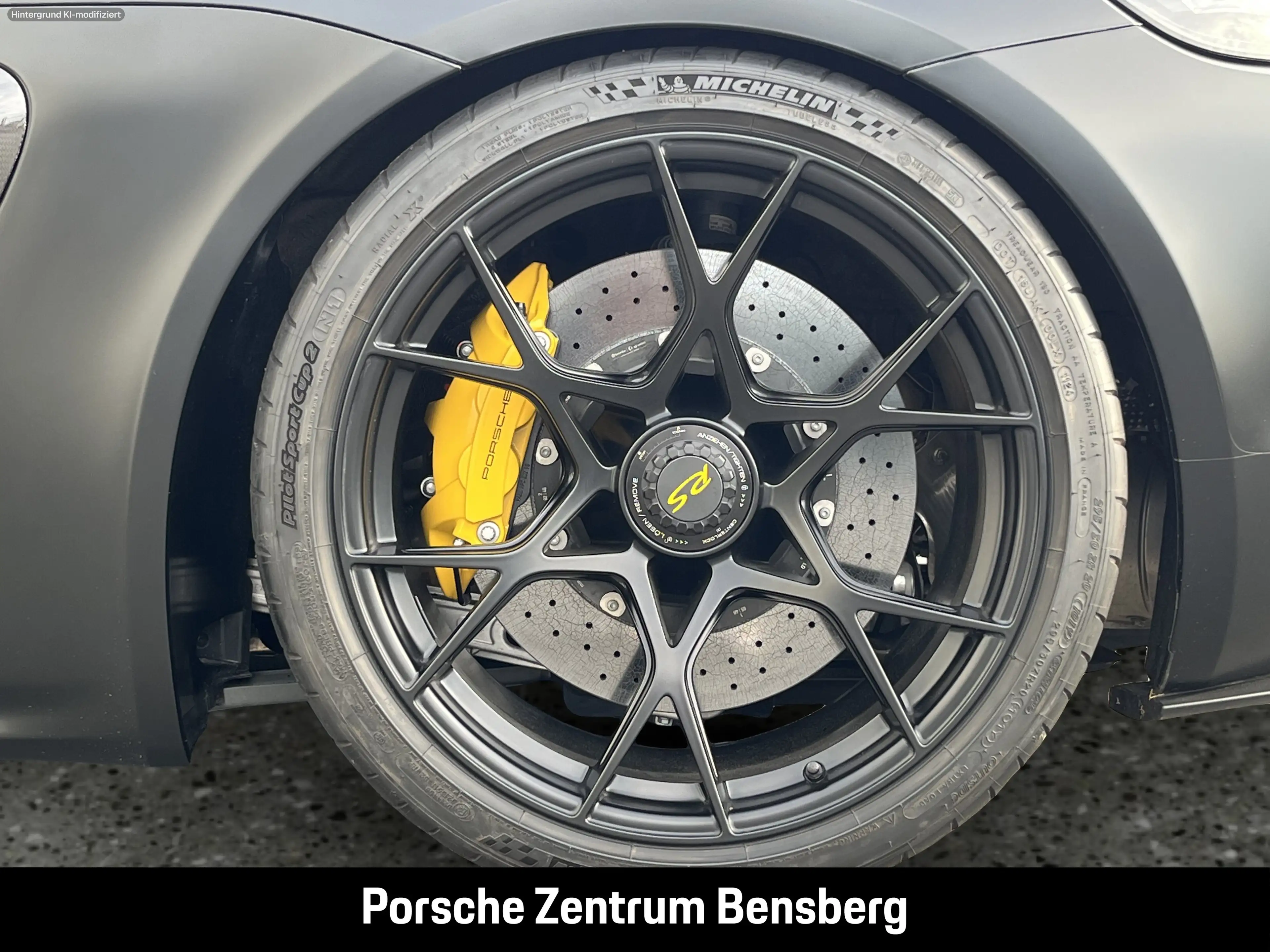 Porsche 718 Spyder RS — photo 9