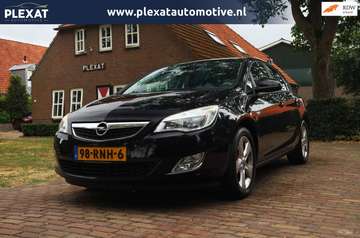 1.6 Turbo Cosmo 180PK | Trekhaak | Airco | Multime