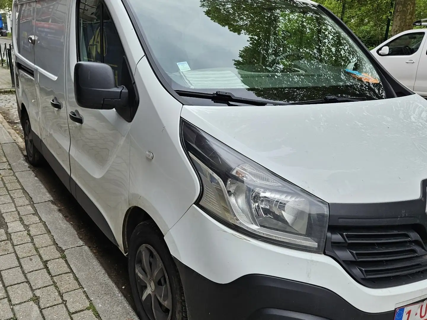 Renault Trafic ENERGY dCi 145 Combi Expression Blanc - 1